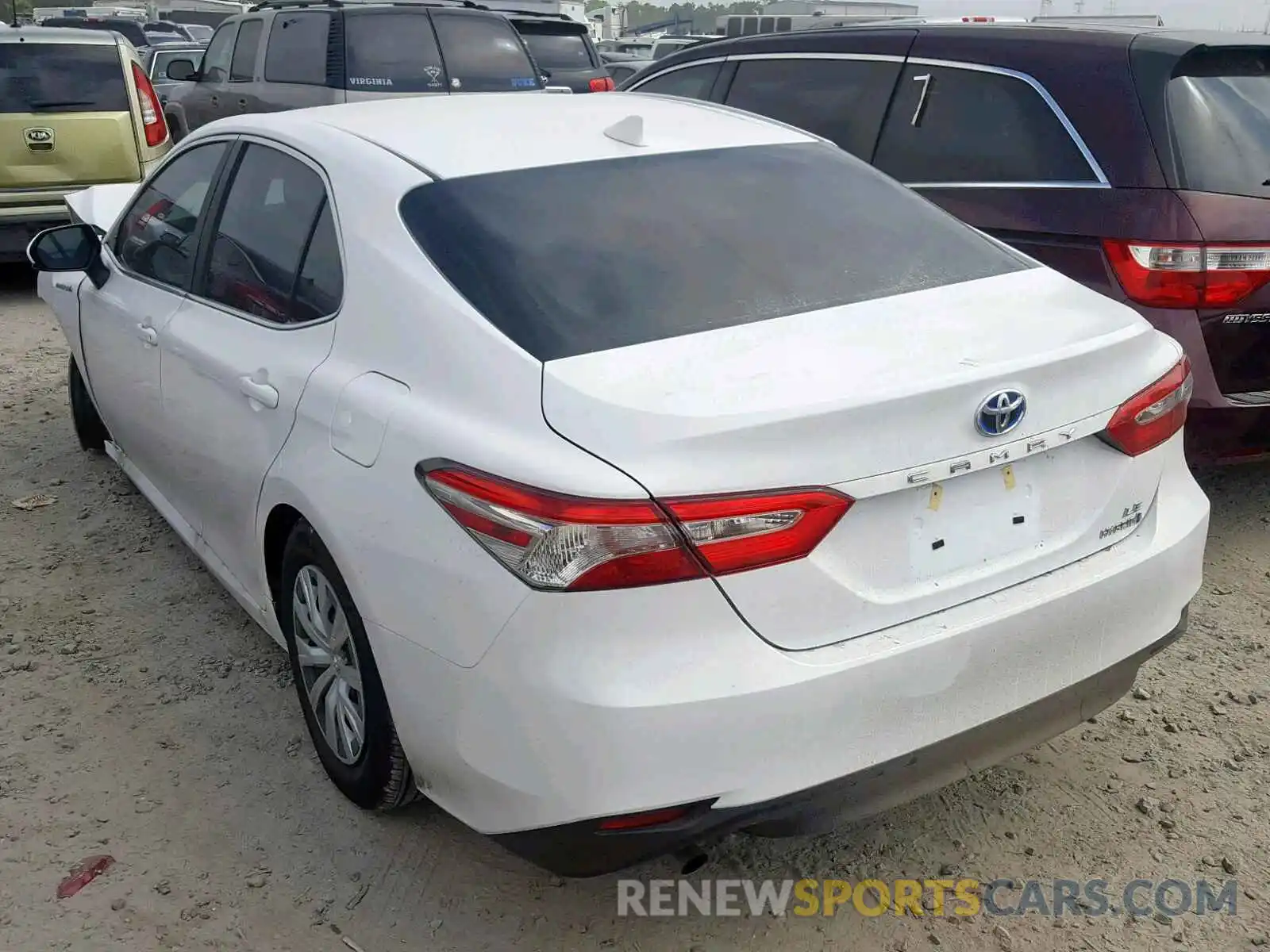 3 Фотография поврежденного автомобиля 4T1B31HK5KU516308 TOYOTA CAMRY 2019