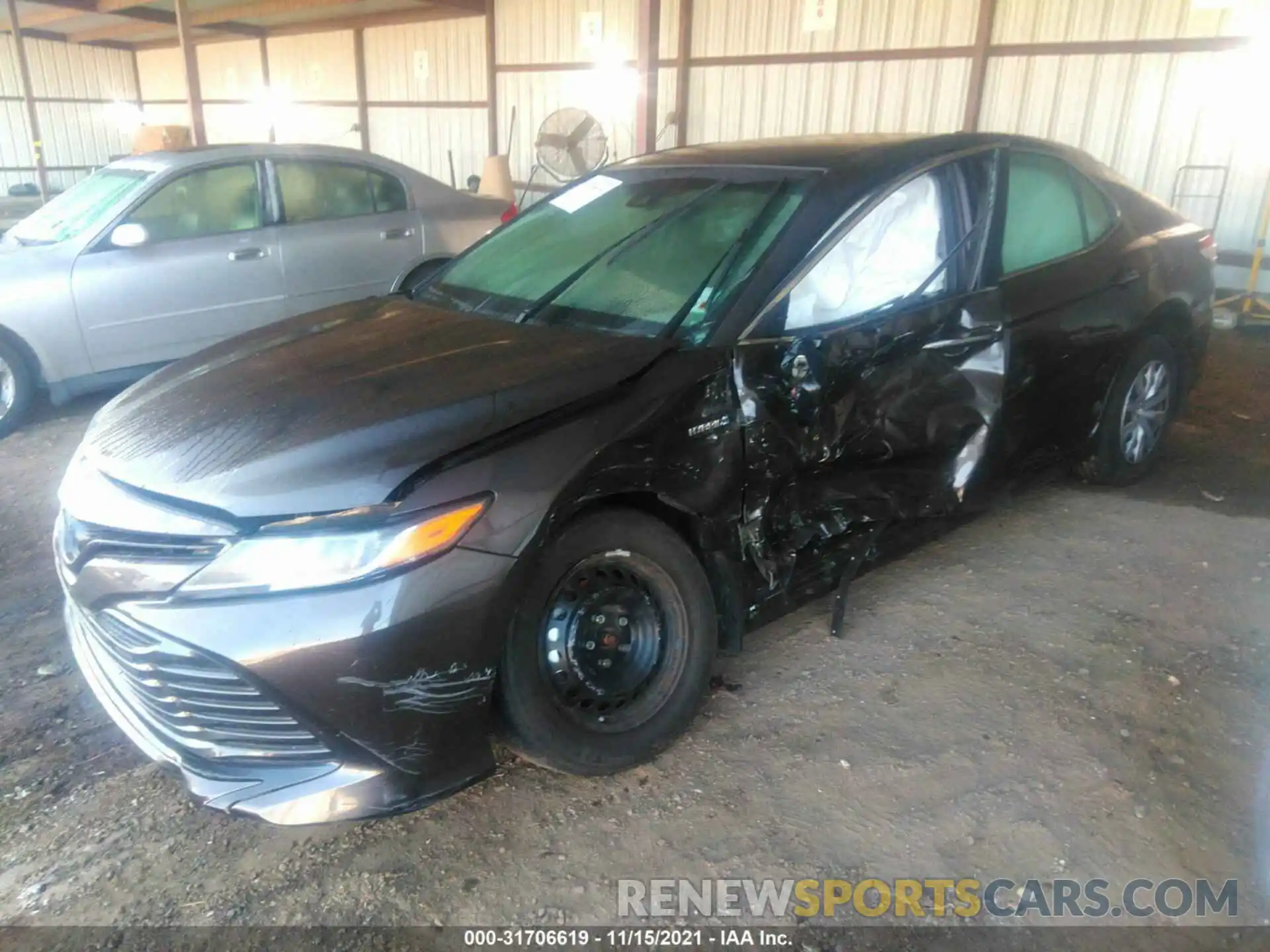 2 Photograph of a damaged car 4T1B31HK5KU517118 TOYOTA CAMRY 2019