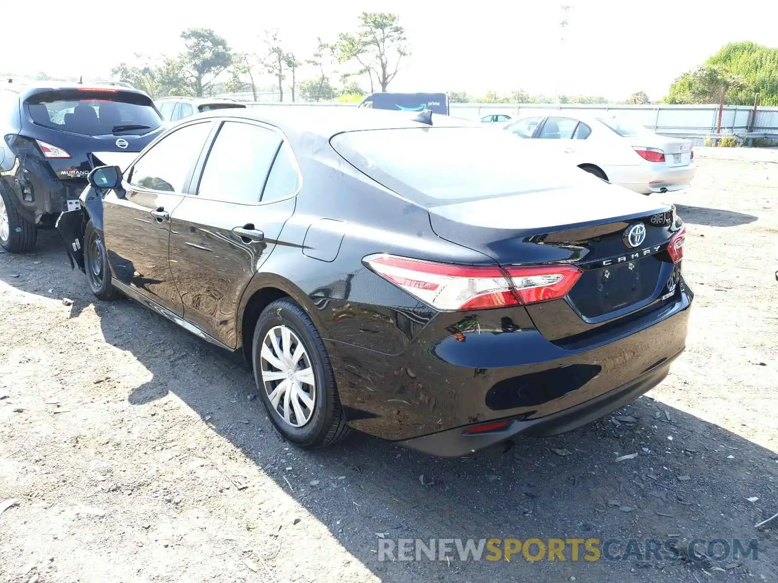 3 Photograph of a damaged car 4T1B31HK6KU005772 TOYOTA CAMRY 2019