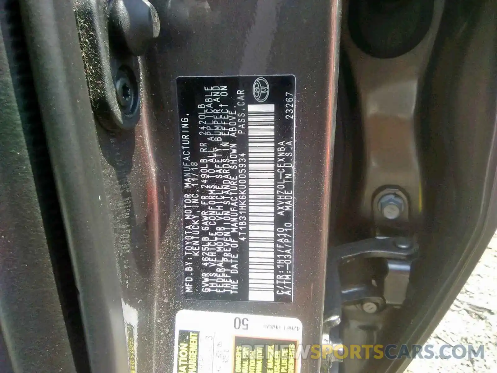 10 Photograph of a damaged car 4T1B31HK6KU005934 TOYOTA CAMRY 2019