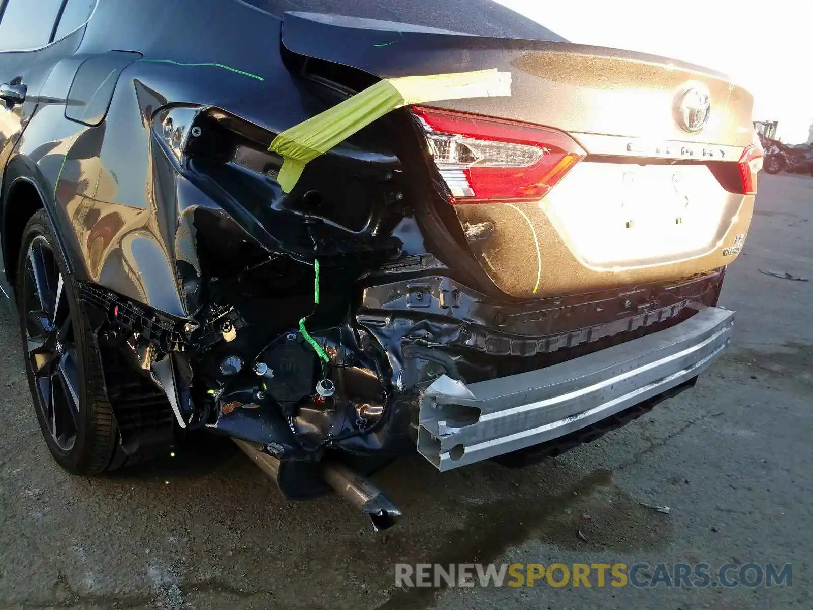 9 Photograph of a damaged car 4T1B31HK6KU006761 TOYOTA CAMRY 2019