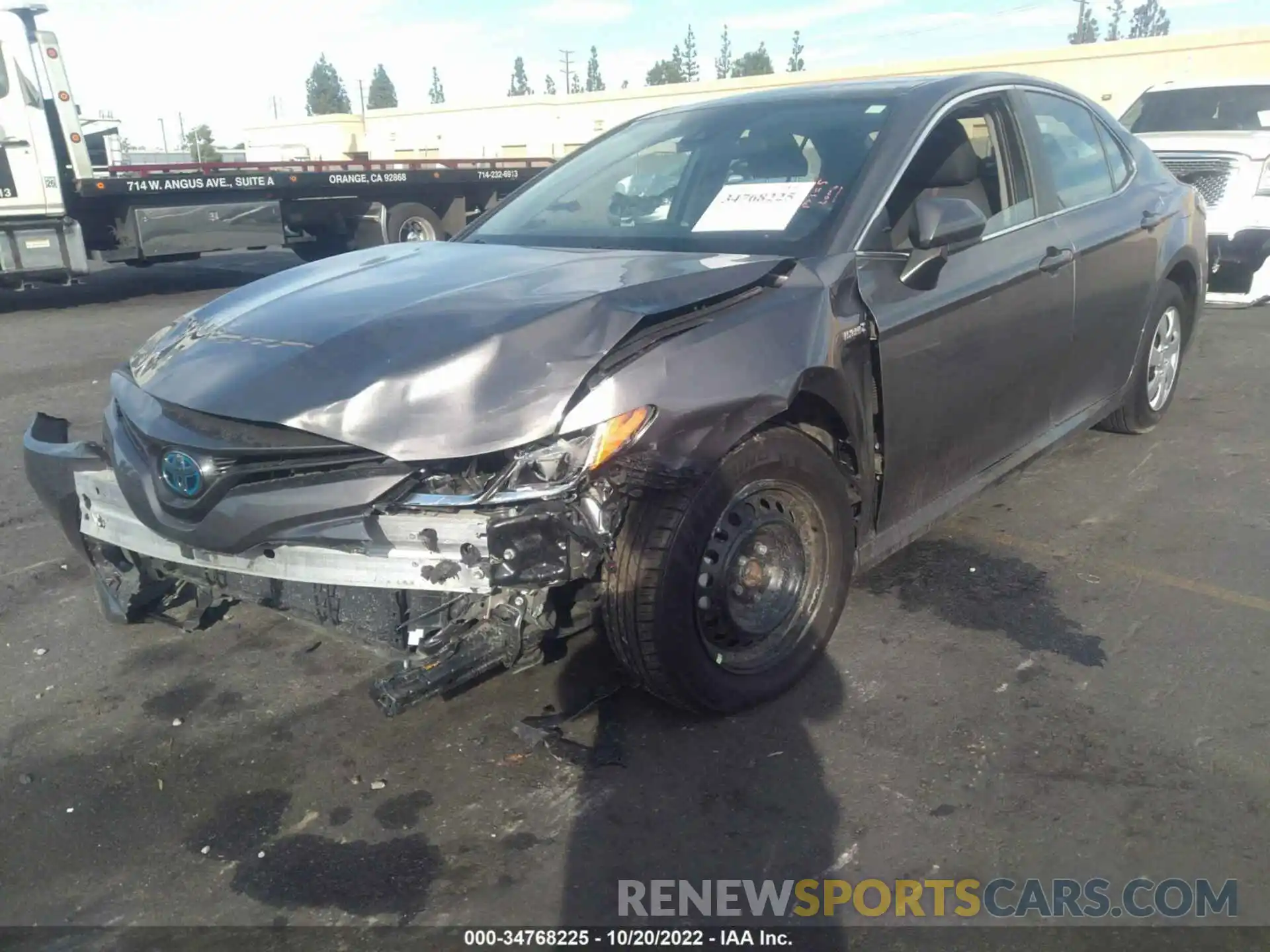 2 Фотография поврежденного автомобиля 4T1B31HK6KU007327 TOYOTA CAMRY 2019