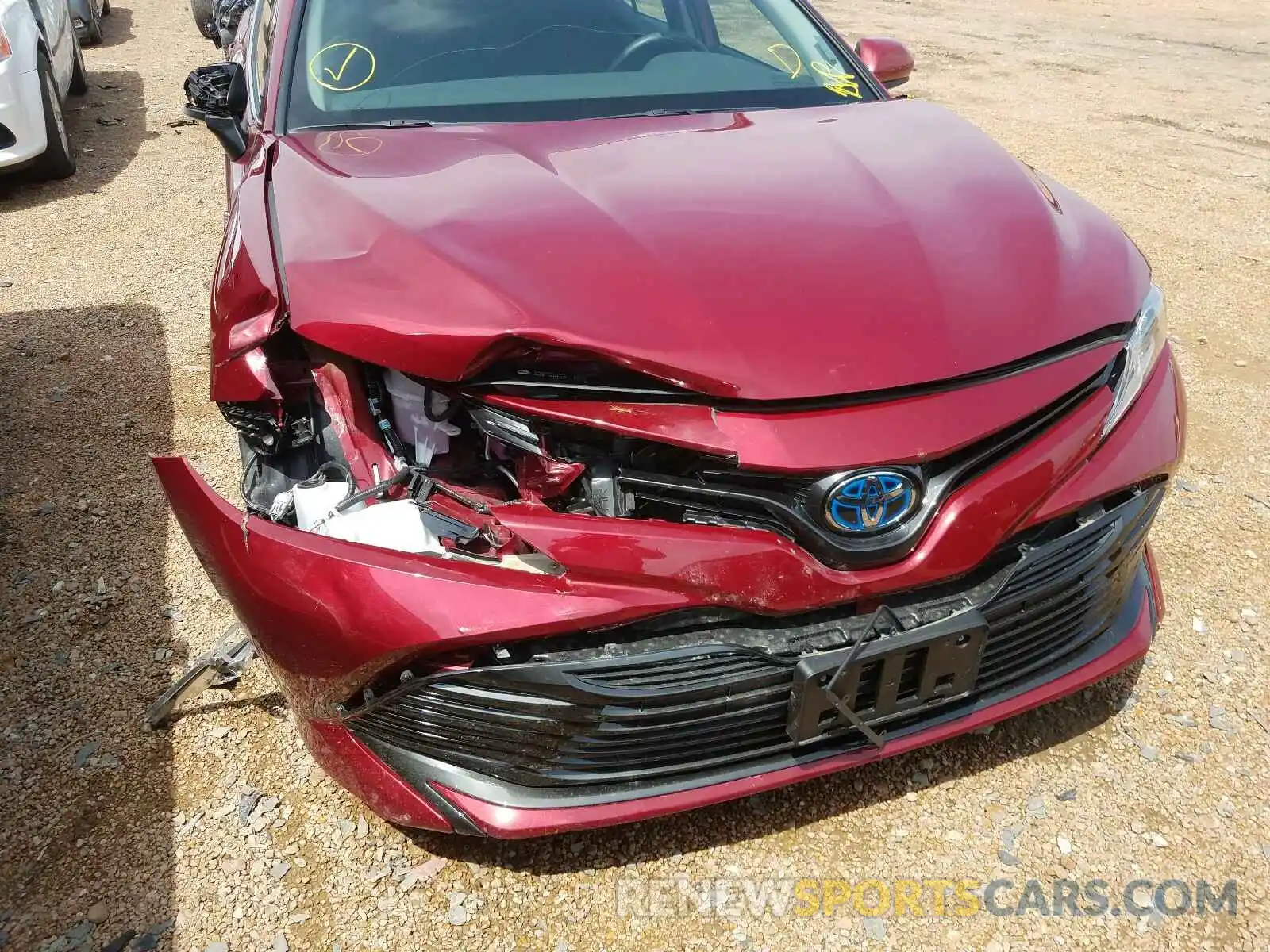 9 Photograph of a damaged car 4T1B31HK6KU008008 TOYOTA CAMRY 2019