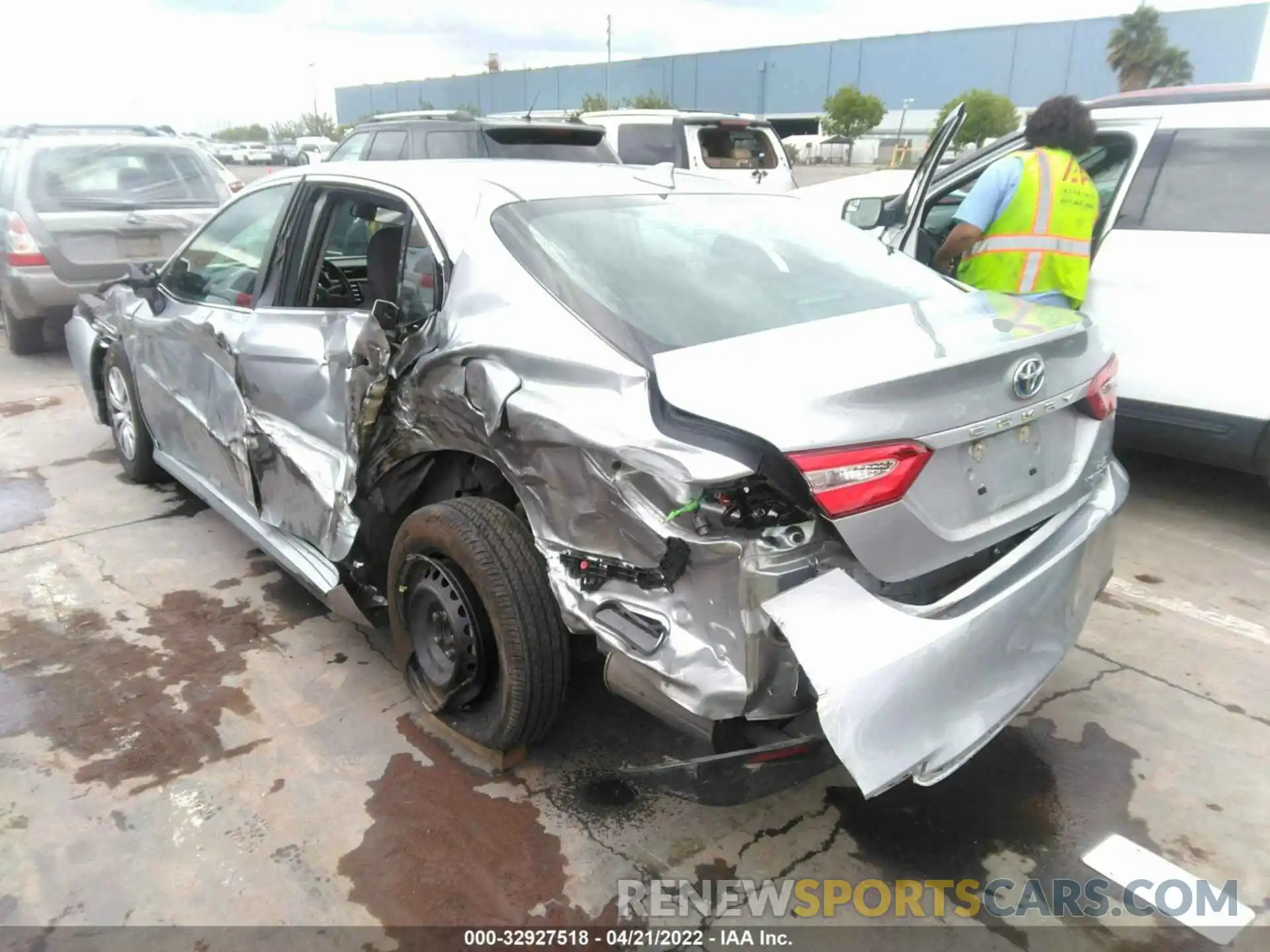 3 Photograph of a damaged car 4T1B31HK6KU509707 TOYOTA CAMRY 2019