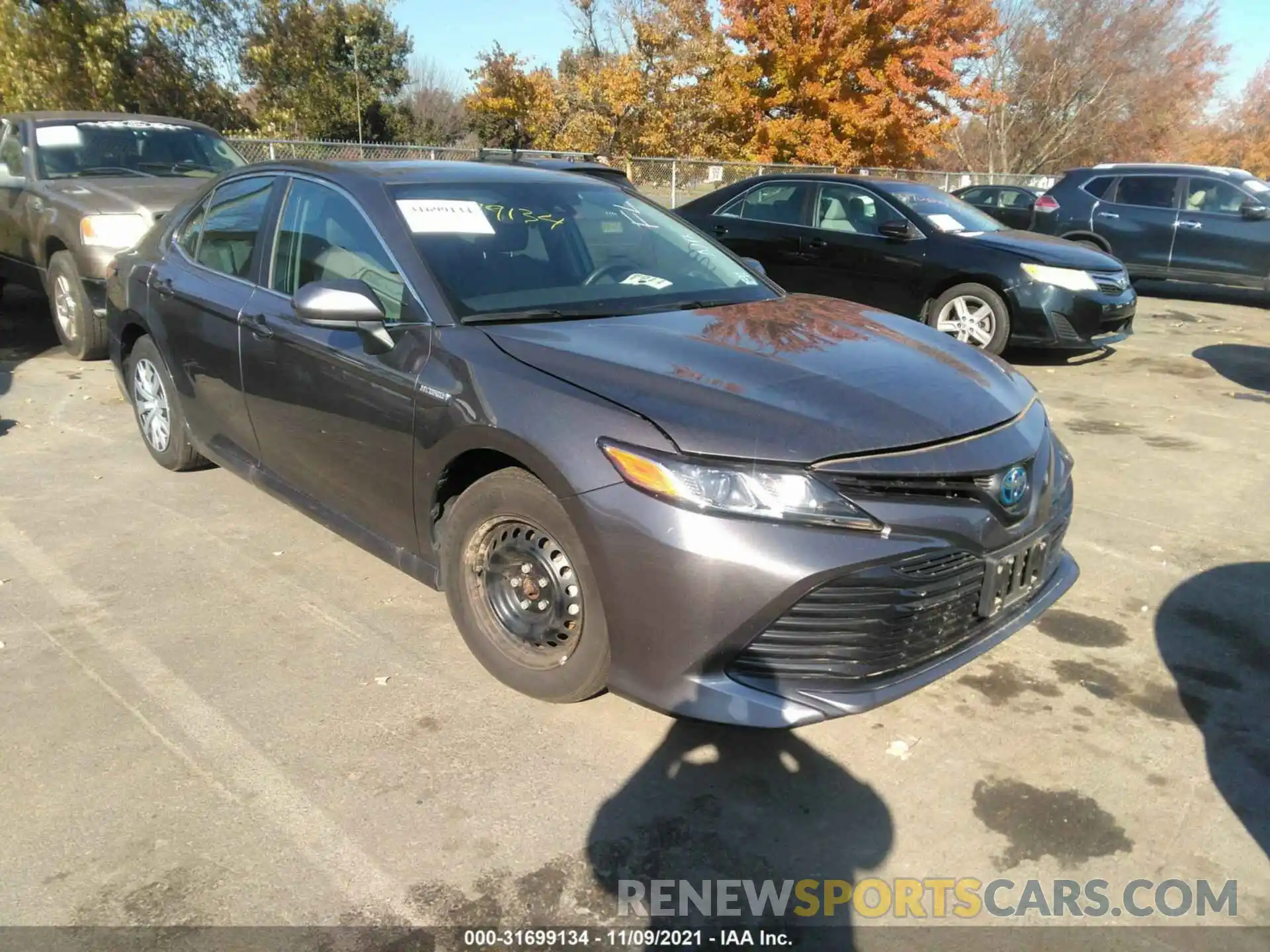 1 Photograph of a damaged car 4T1B31HK6KU510257 TOYOTA CAMRY 2019