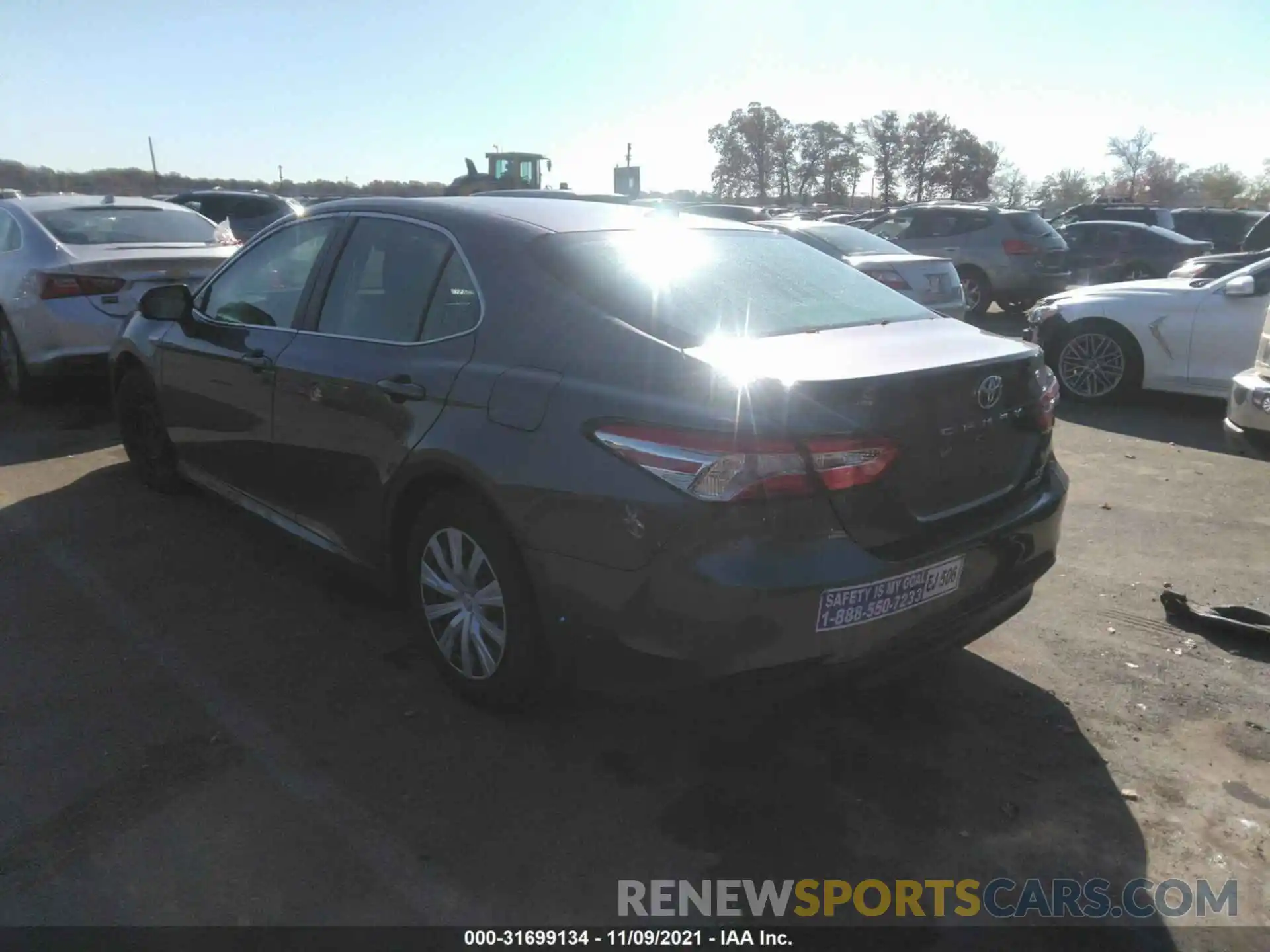 3 Photograph of a damaged car 4T1B31HK6KU510257 TOYOTA CAMRY 2019