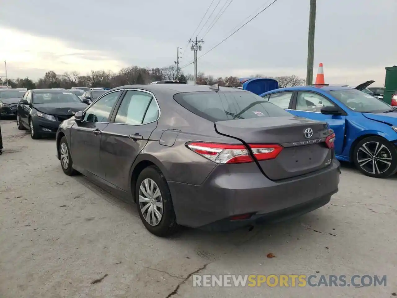 3 Photograph of a damaged car 4T1B31HK6KU511599 TOYOTA CAMRY 2019