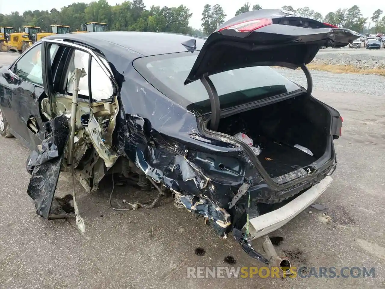 10 Photograph of a damaged car 4T1B31HK6KU517306 TOYOTA CAMRY 2019