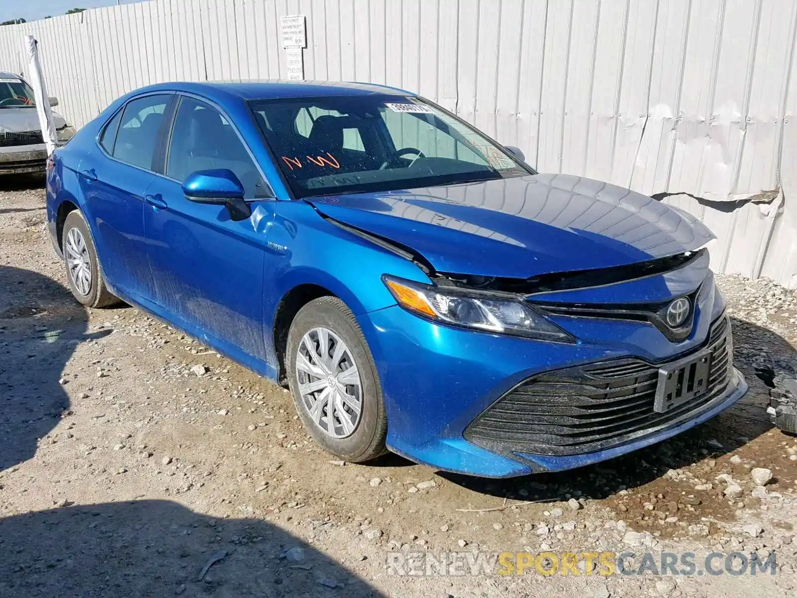 1 Photograph of a damaged car 4T1B31HK7KU005120 TOYOTA CAMRY 2019