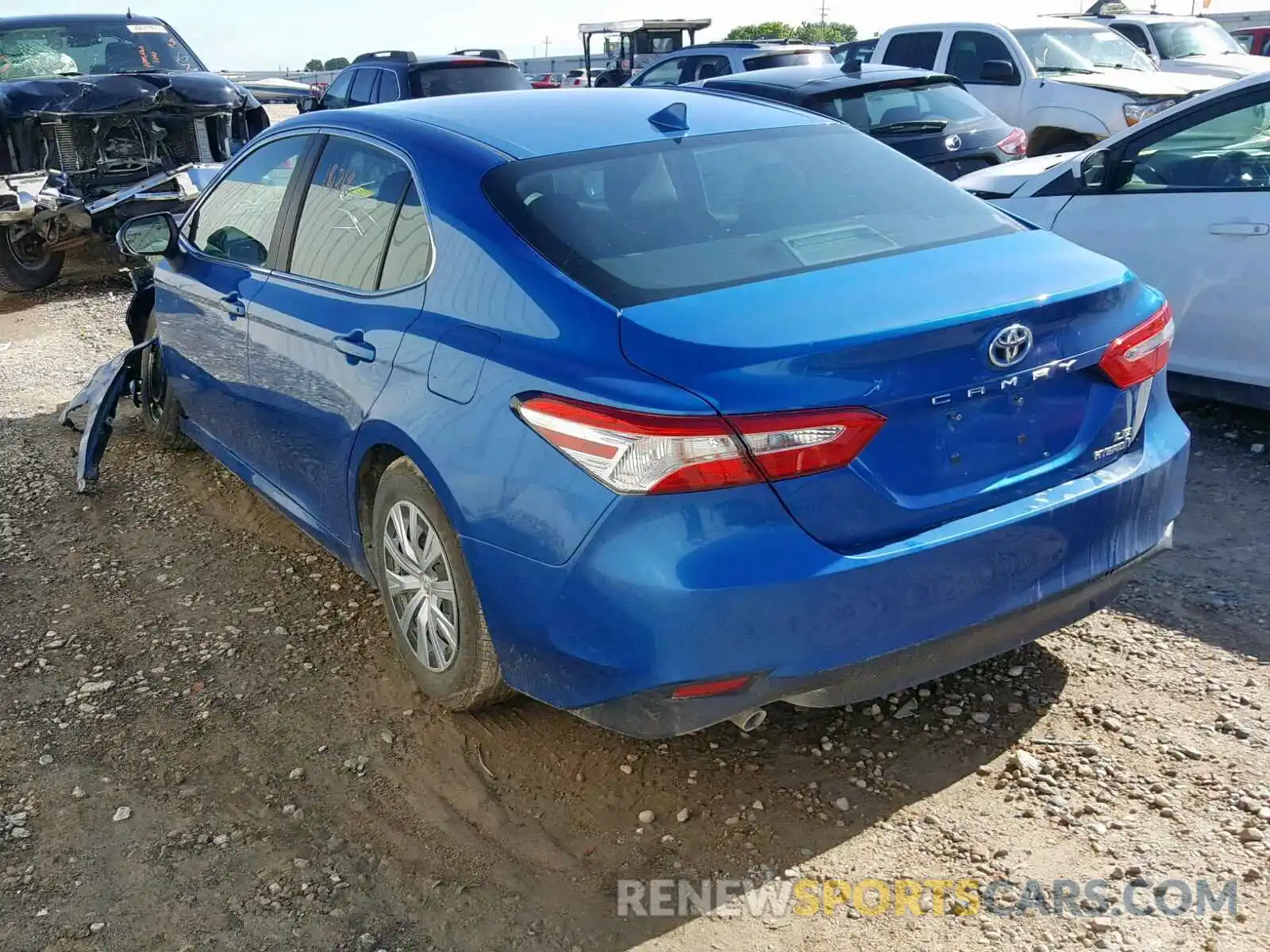 3 Photograph of a damaged car 4T1B31HK7KU005120 TOYOTA CAMRY 2019