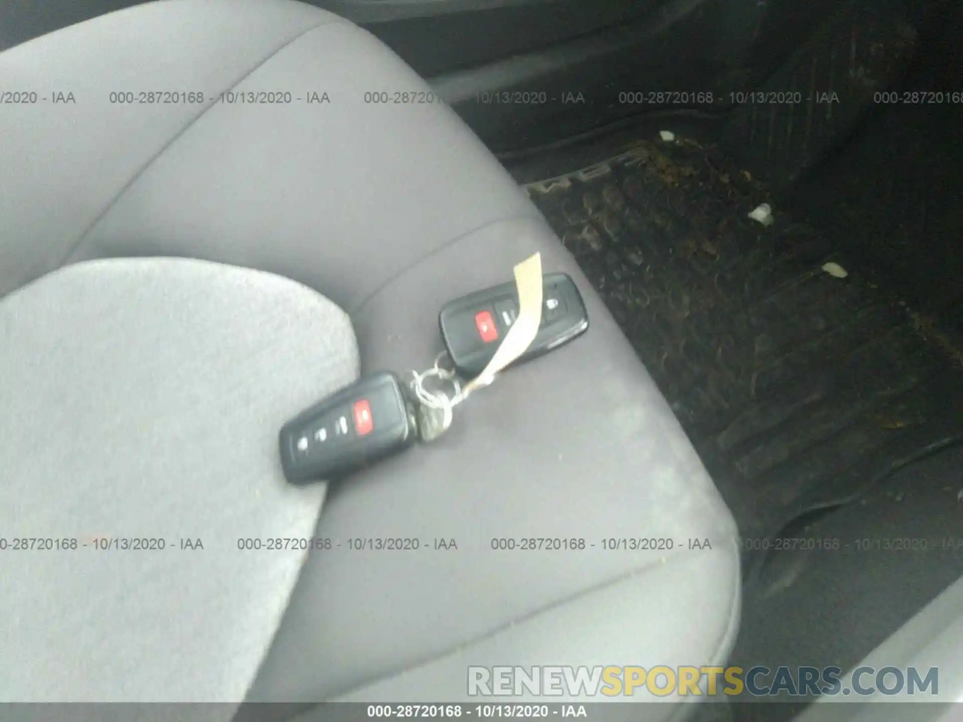 11 Photograph of a damaged car 4T1B31HK7KU008521 TOYOTA CAMRY 2019