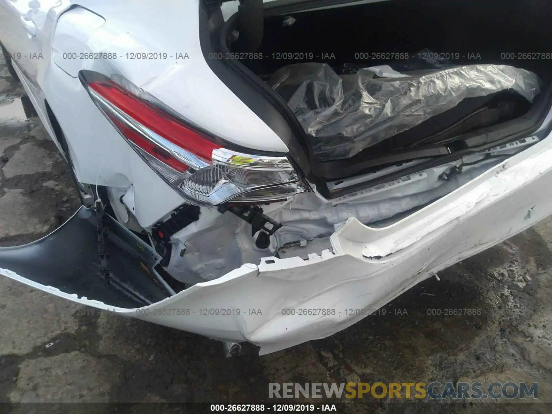 6 Photograph of a damaged car 4T1B31HK7KU009054 TOYOTA CAMRY 2019