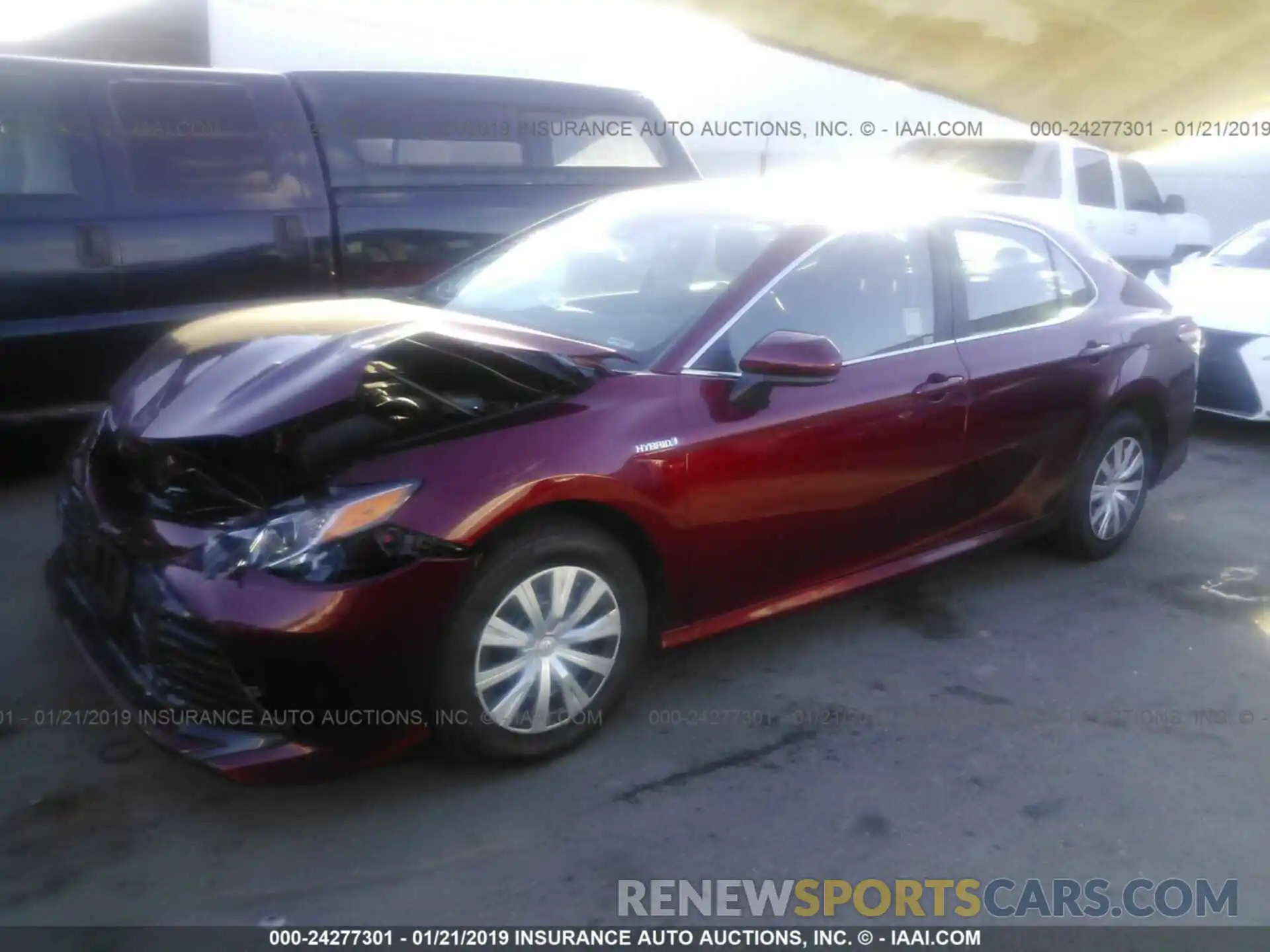 2 Photograph of a damaged car 4T1B31HK7KU509103 TOYOTA CAMRY 2019