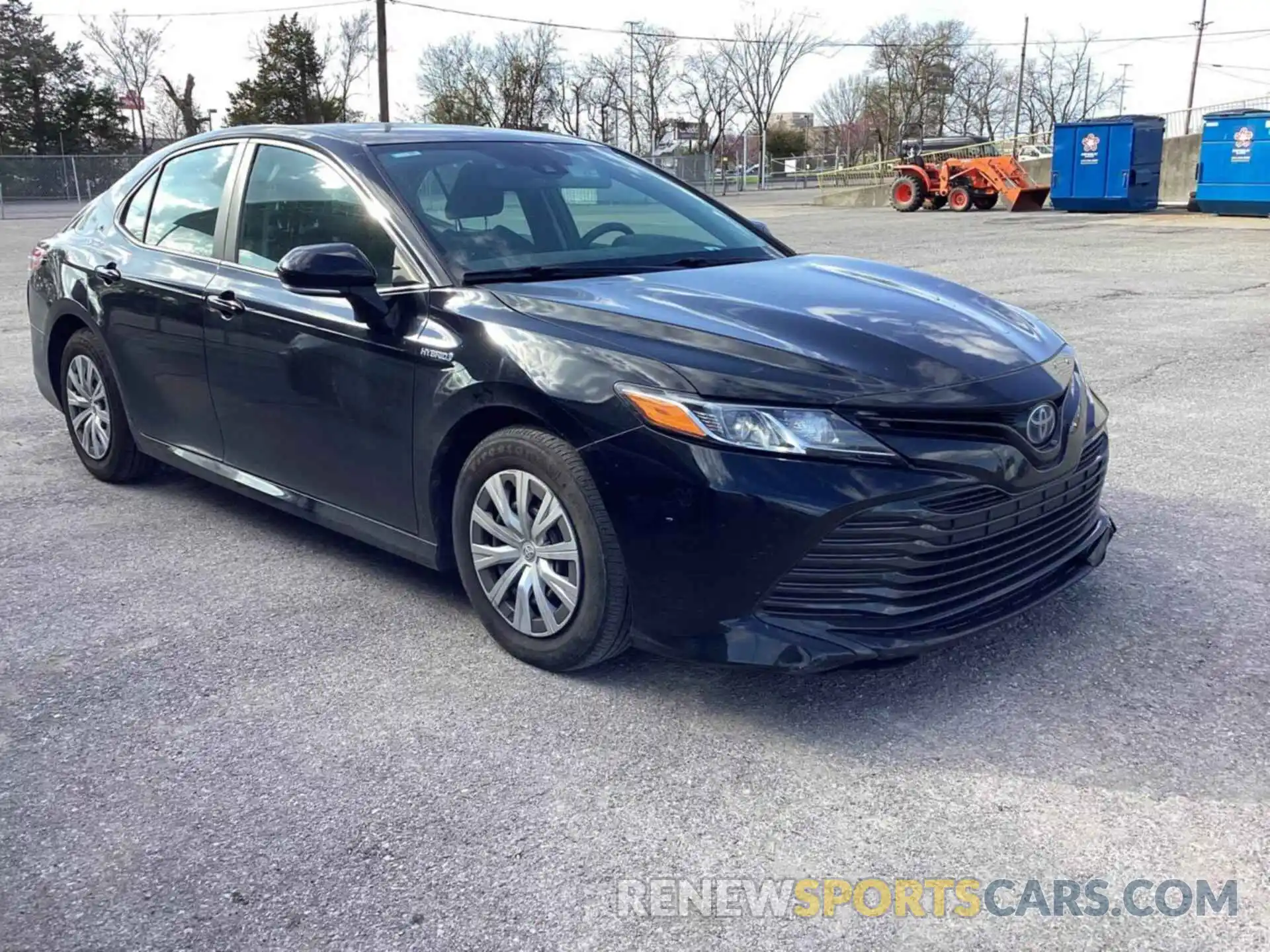 3 Photograph of a damaged car 4T1B31HK7KU512339 TOYOTA CAMRY 2019