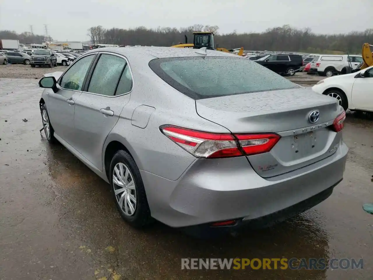 3 Photograph of a damaged car 4T1B31HK7KU512518 TOYOTA CAMRY 2019