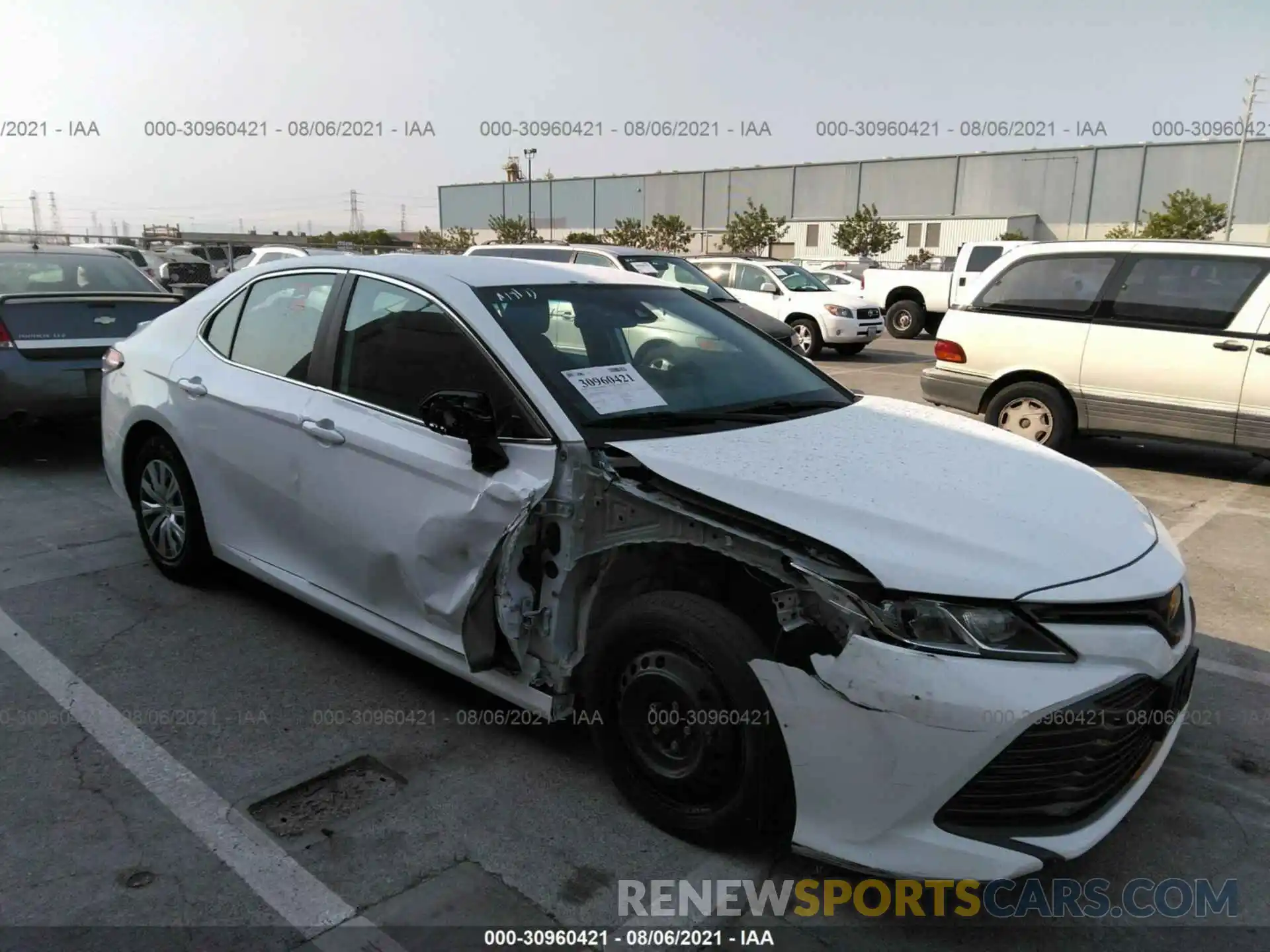 1 Photograph of a damaged car 4T1B31HK7KU513099 TOYOTA CAMRY 2019