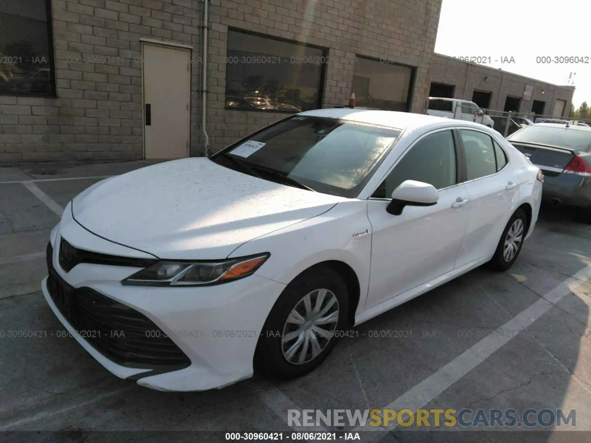 2 Photograph of a damaged car 4T1B31HK7KU513099 TOYOTA CAMRY 2019