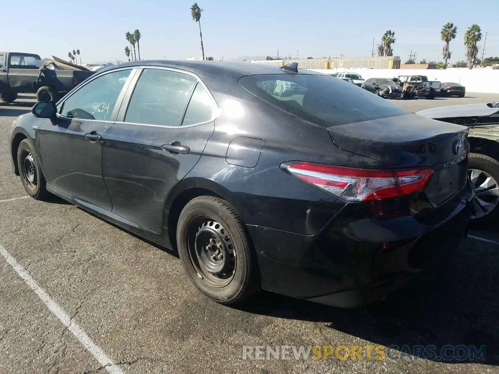 3 Photograph of a damaged car 4T1B31HK7KU515080 TOYOTA CAMRY 2019