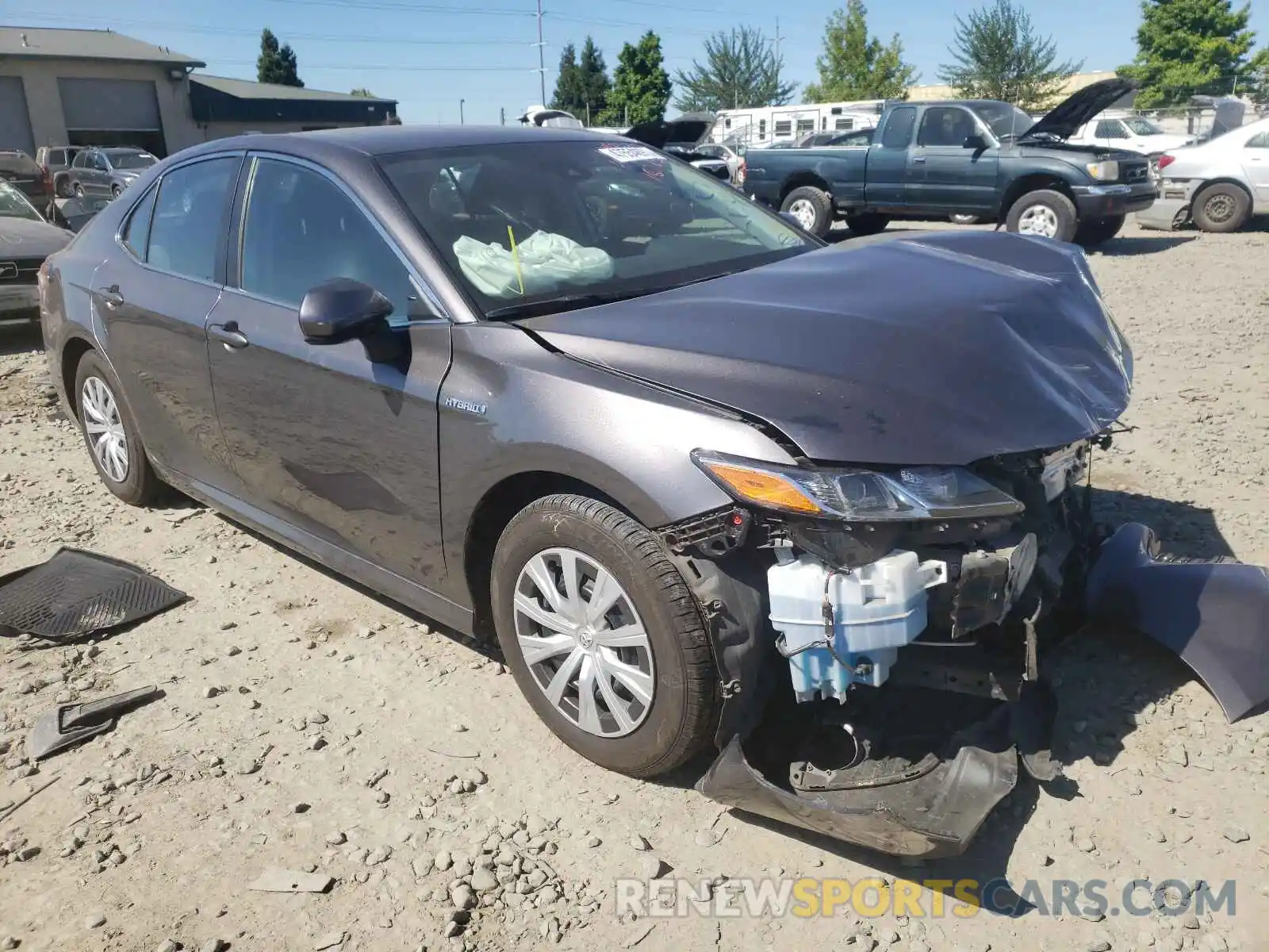 1 Photograph of a damaged car 4T1B31HK7KU516715 TOYOTA CAMRY 2019