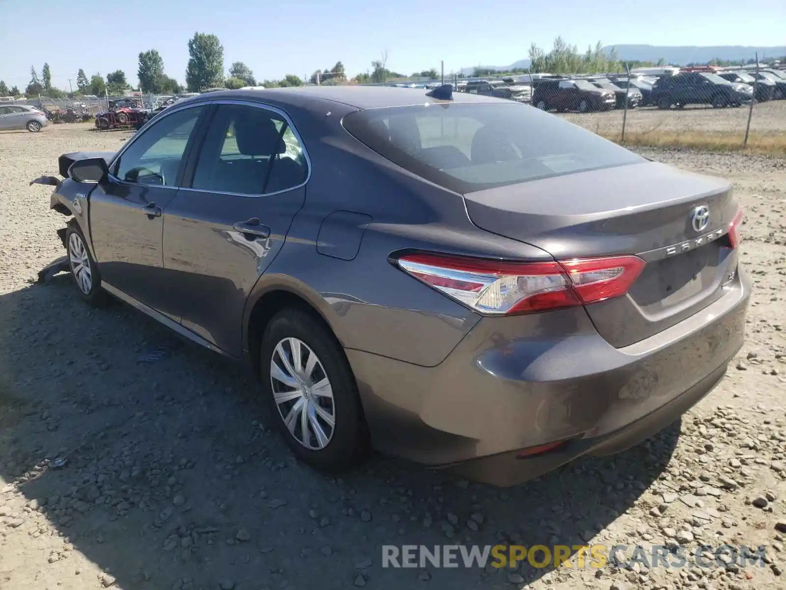 3 Photograph of a damaged car 4T1B31HK7KU516715 TOYOTA CAMRY 2019