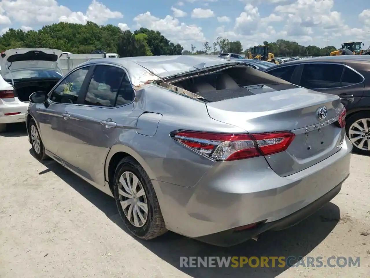 3 Photograph of a damaged car 4T1B31HK8KU006678 TOYOTA CAMRY 2019