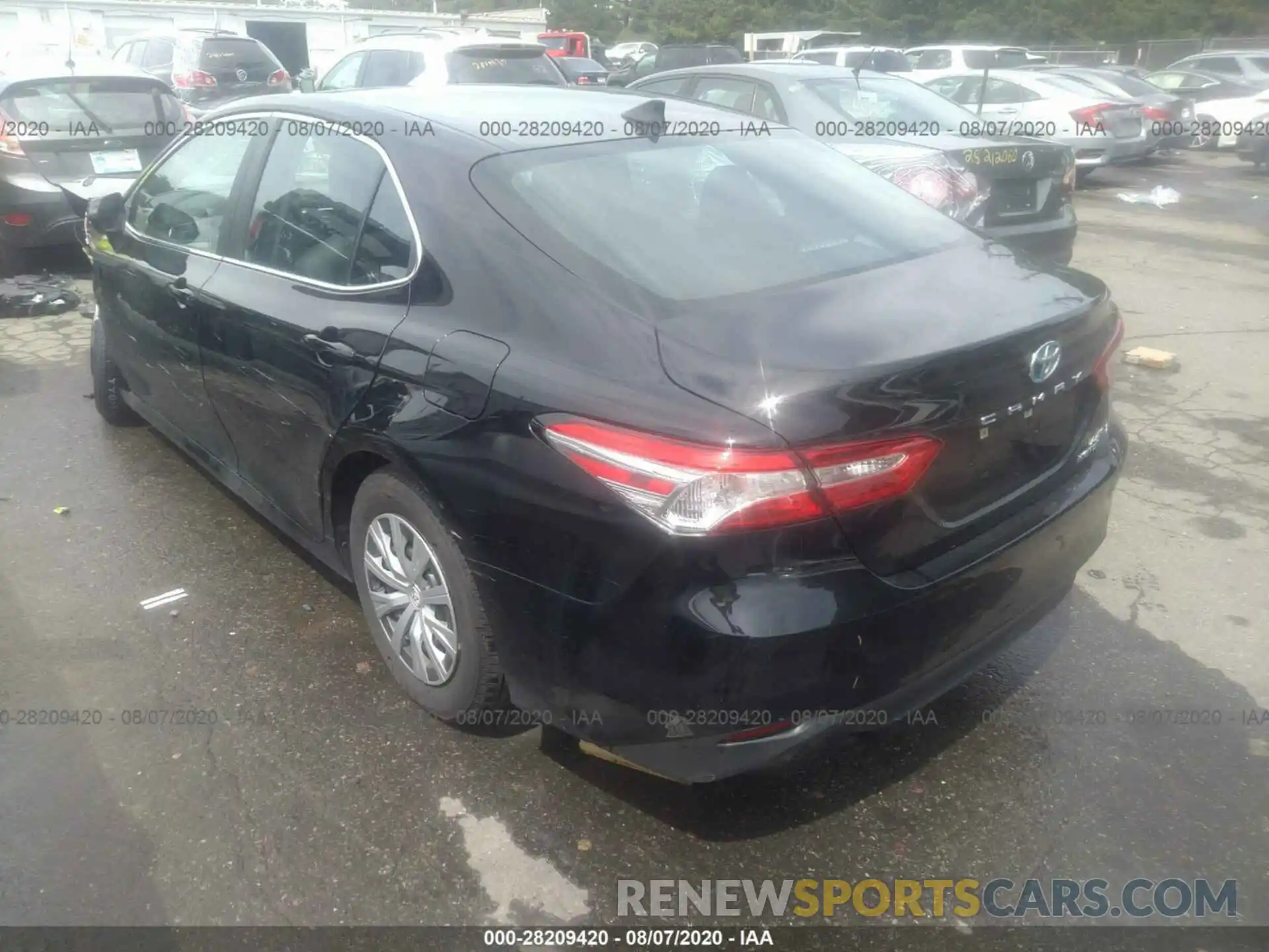 3 Photograph of a damaged car 4T1B31HK8KU008110 TOYOTA CAMRY 2019