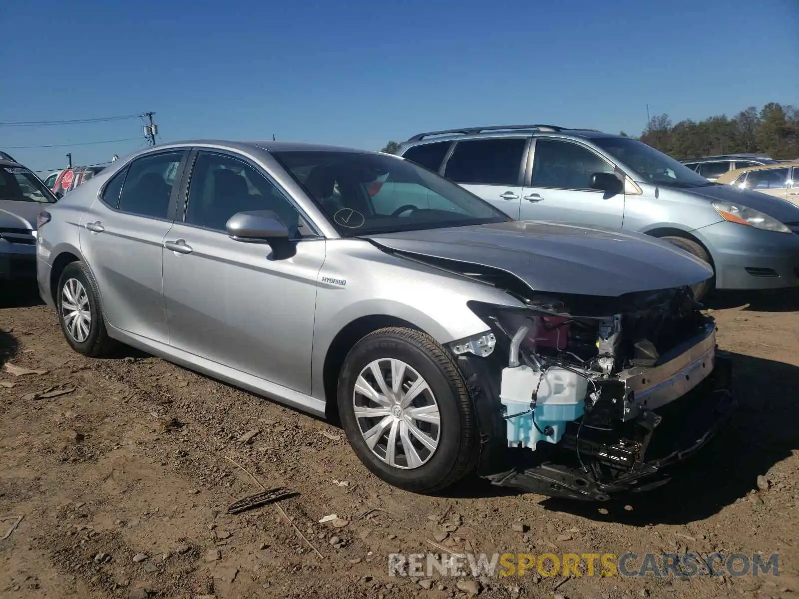 1 Photograph of a damaged car 4T1B31HK8KU009001 TOYOTA CAMRY 2019