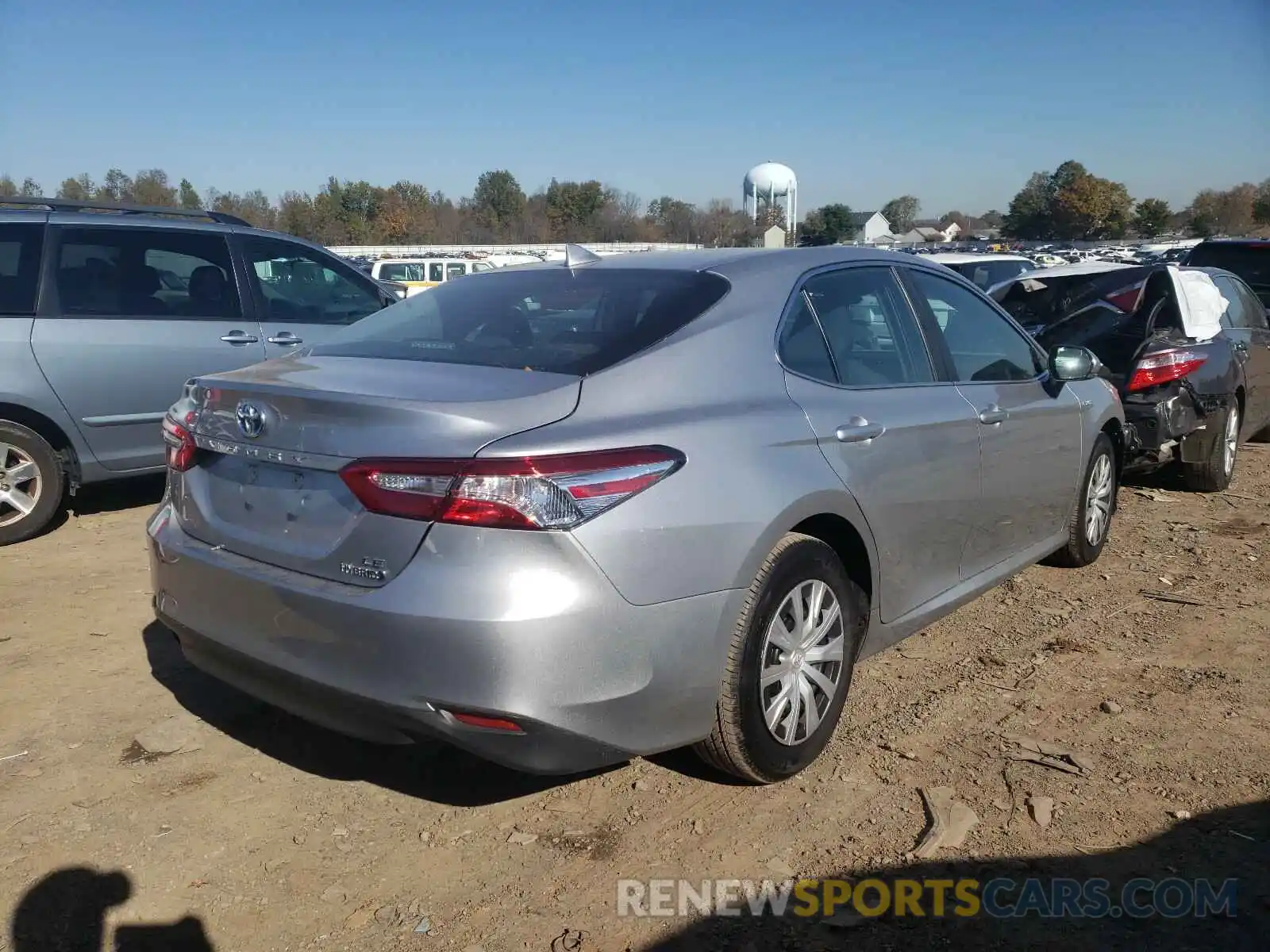 4 Photograph of a damaged car 4T1B31HK8KU009001 TOYOTA CAMRY 2019