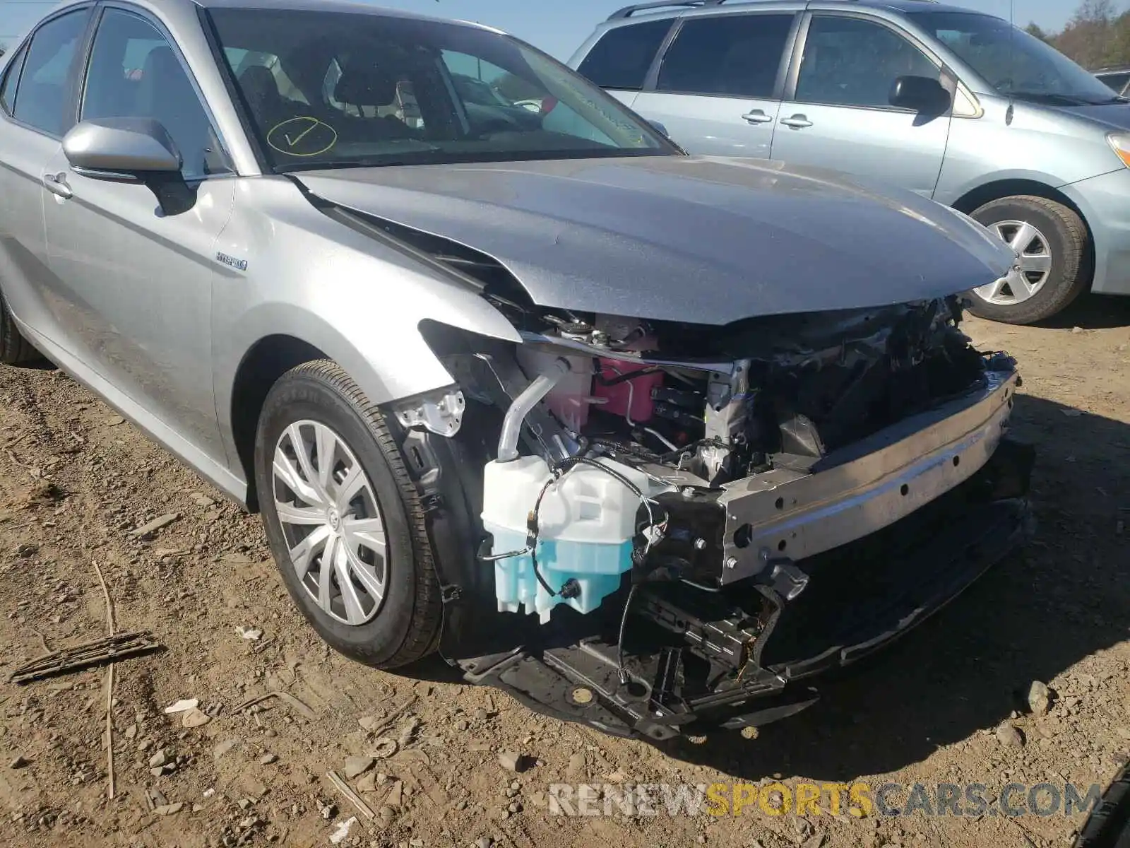 9 Photograph of a damaged car 4T1B31HK8KU009001 TOYOTA CAMRY 2019