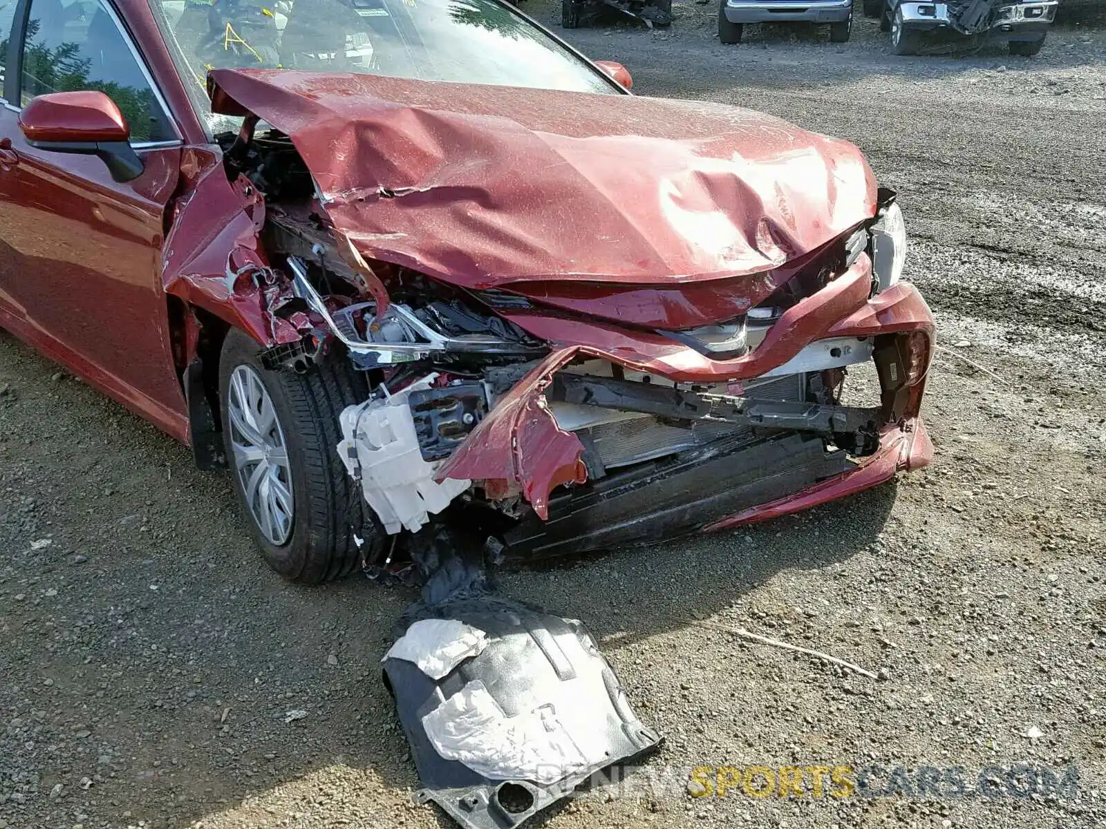 9 Photograph of a damaged car 4T1B31HK8KU510972 TOYOTA CAMRY 2019