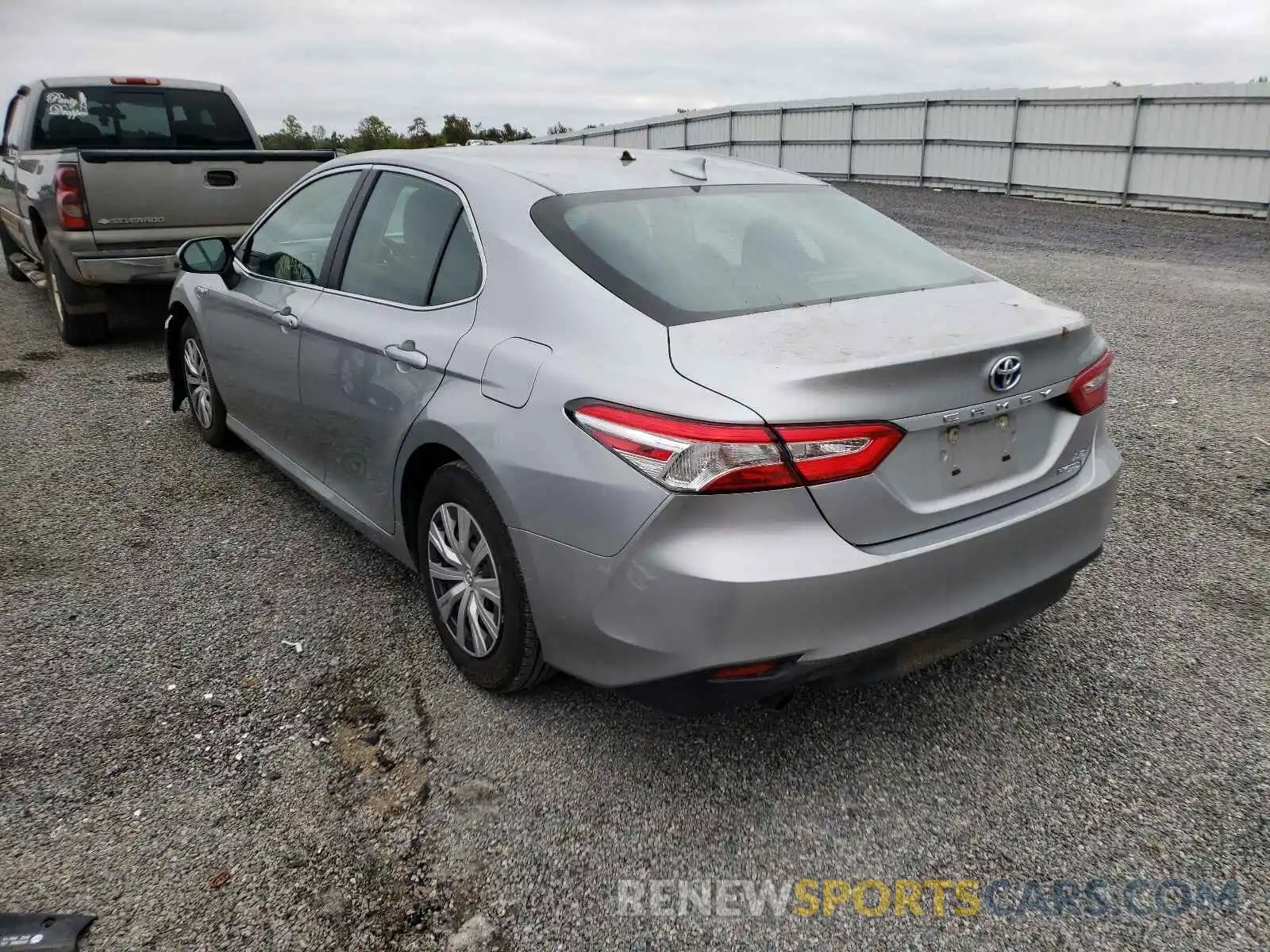 3 Photograph of a damaged car 4T1B31HK8KU511202 TOYOTA CAMRY 2019