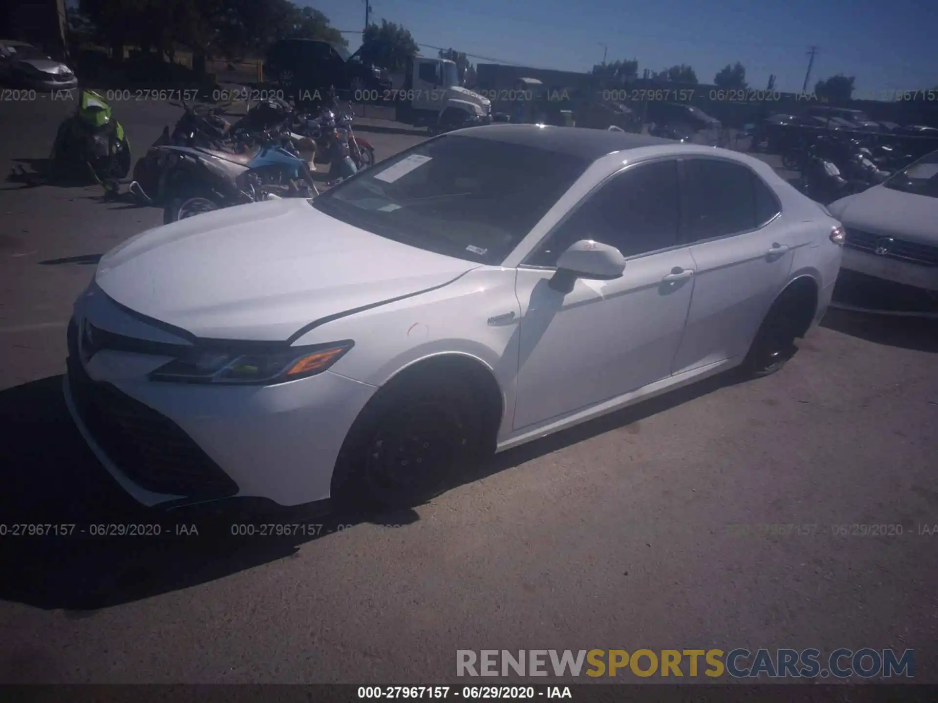 2 Photograph of a damaged car 4T1B31HK8KU511460 TOYOTA CAMRY 2019