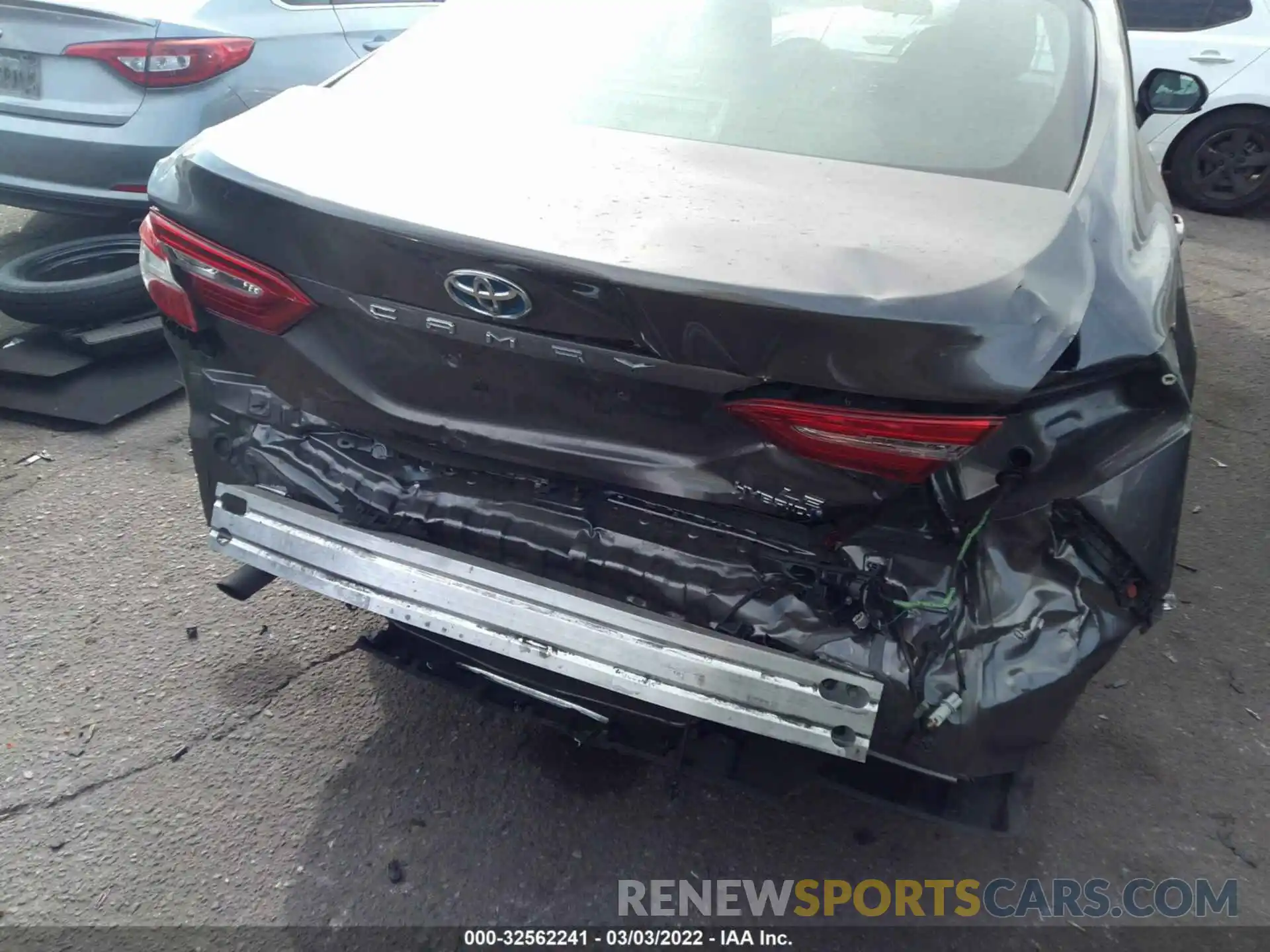 6 Photograph of a damaged car 4T1B31HK8KU511510 TOYOTA CAMRY 2019