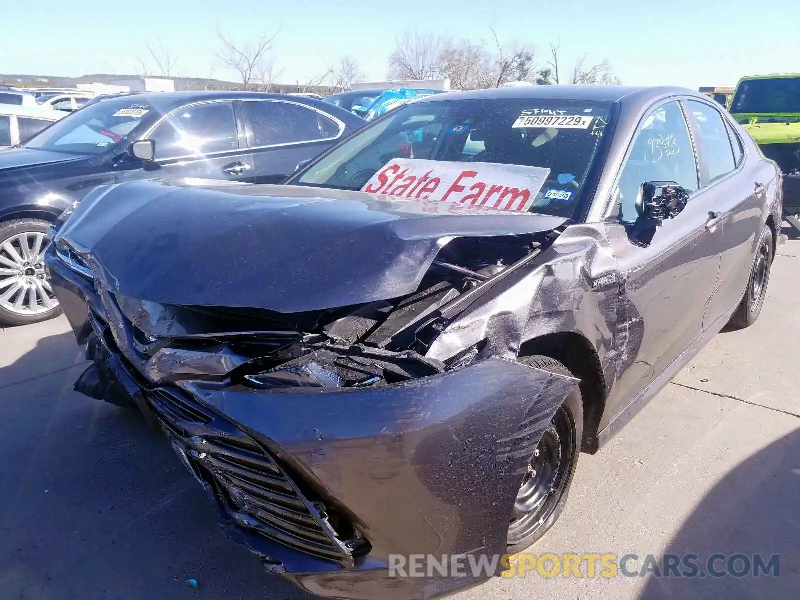 2 Photograph of a damaged car 4T1B31HK8KU512625 TOYOTA CAMRY 2019