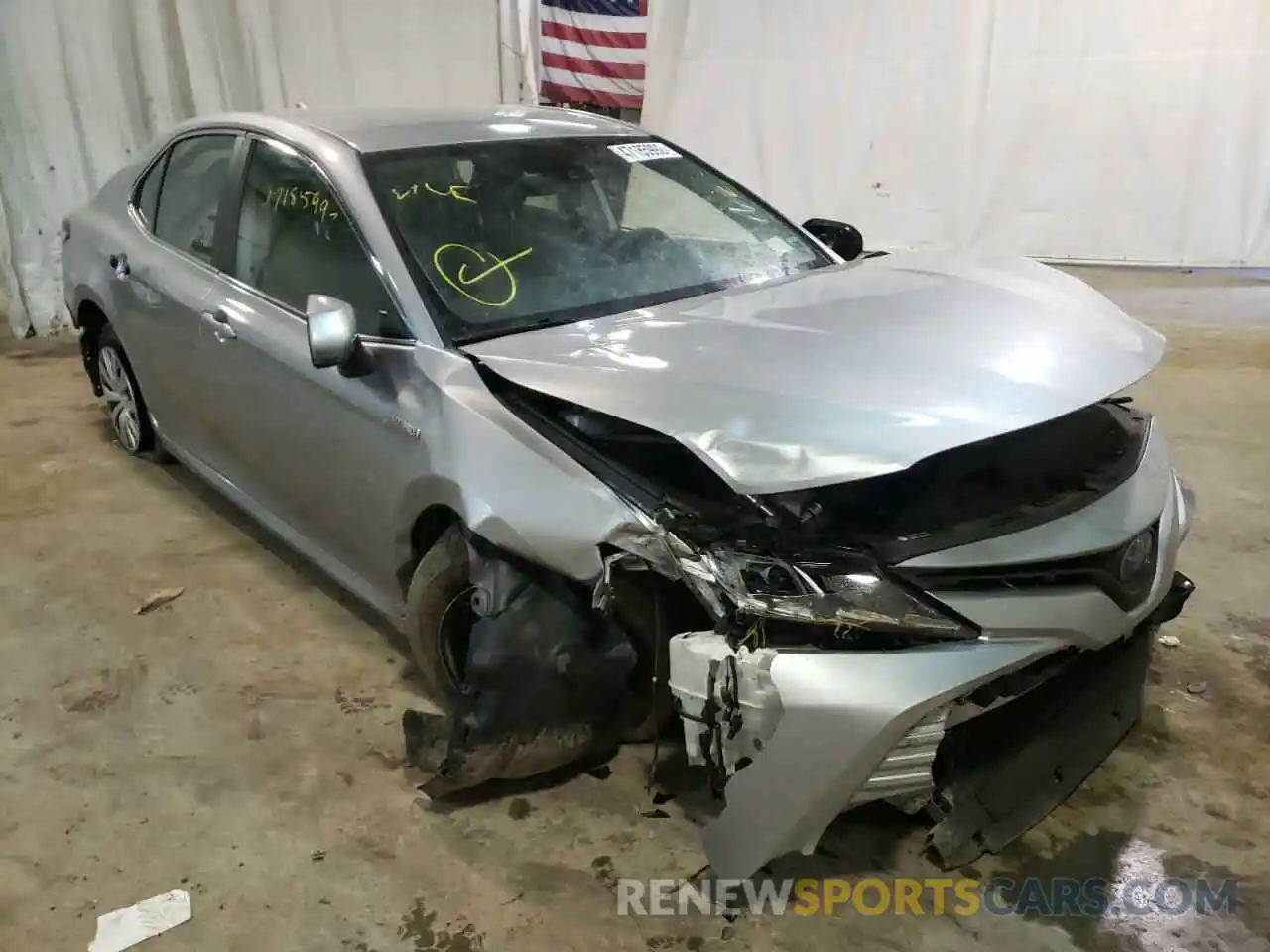 1 Photograph of a damaged car 4T1B31HK8KU512821 TOYOTA CAMRY 2019