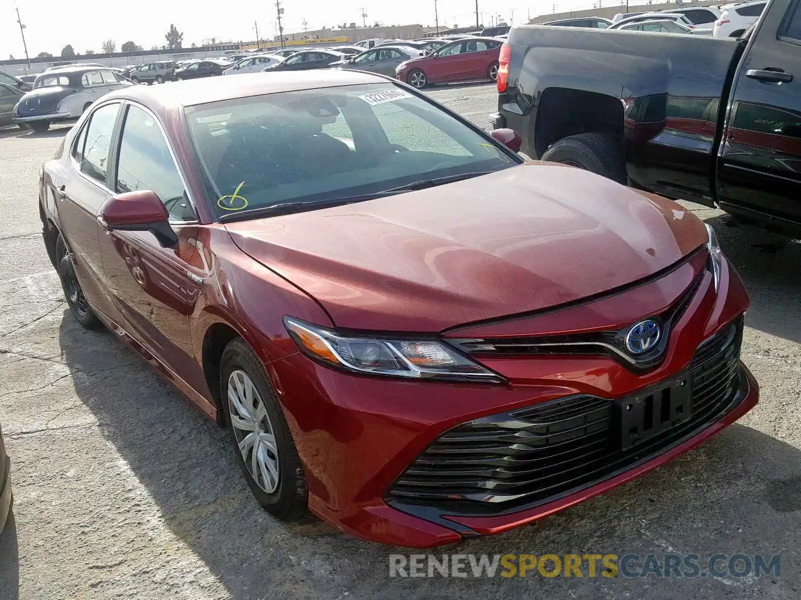 1 Photograph of a damaged car 4T1B31HK8KU514438 TOYOTA CAMRY 2019