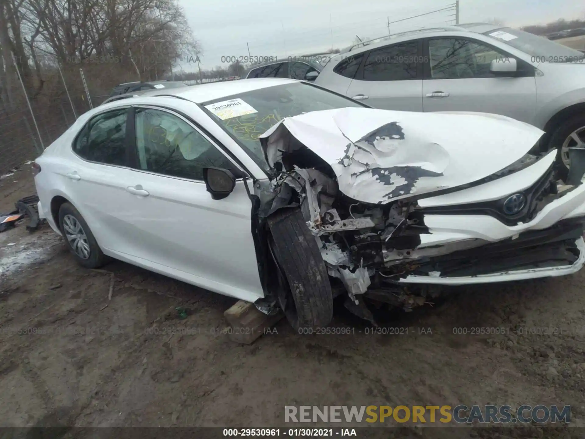 1 Photograph of a damaged car 4T1B31HK8KU516156 TOYOTA CAMRY 2019