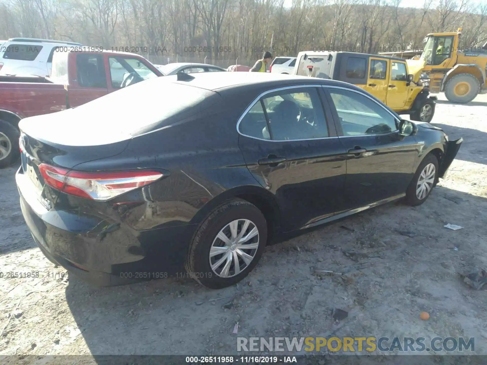 4 Photograph of a damaged car 4T1B31HK9KU005250 TOYOTA CAMRY 2019