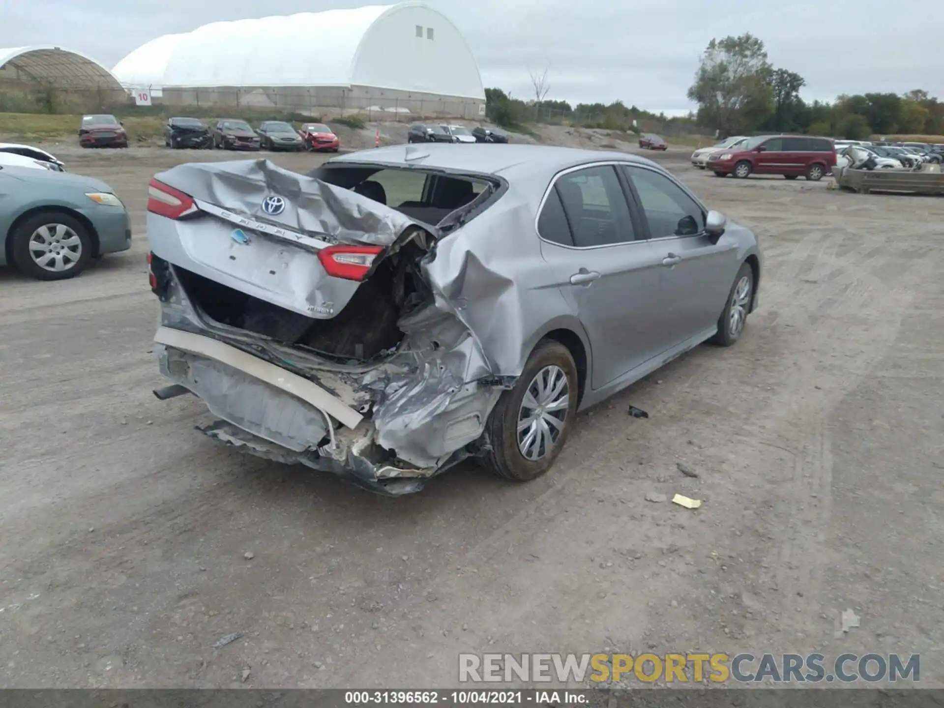 4 Фотография поврежденного автомобиля 4T1B31HK9KU007550 TOYOTA CAMRY 2019