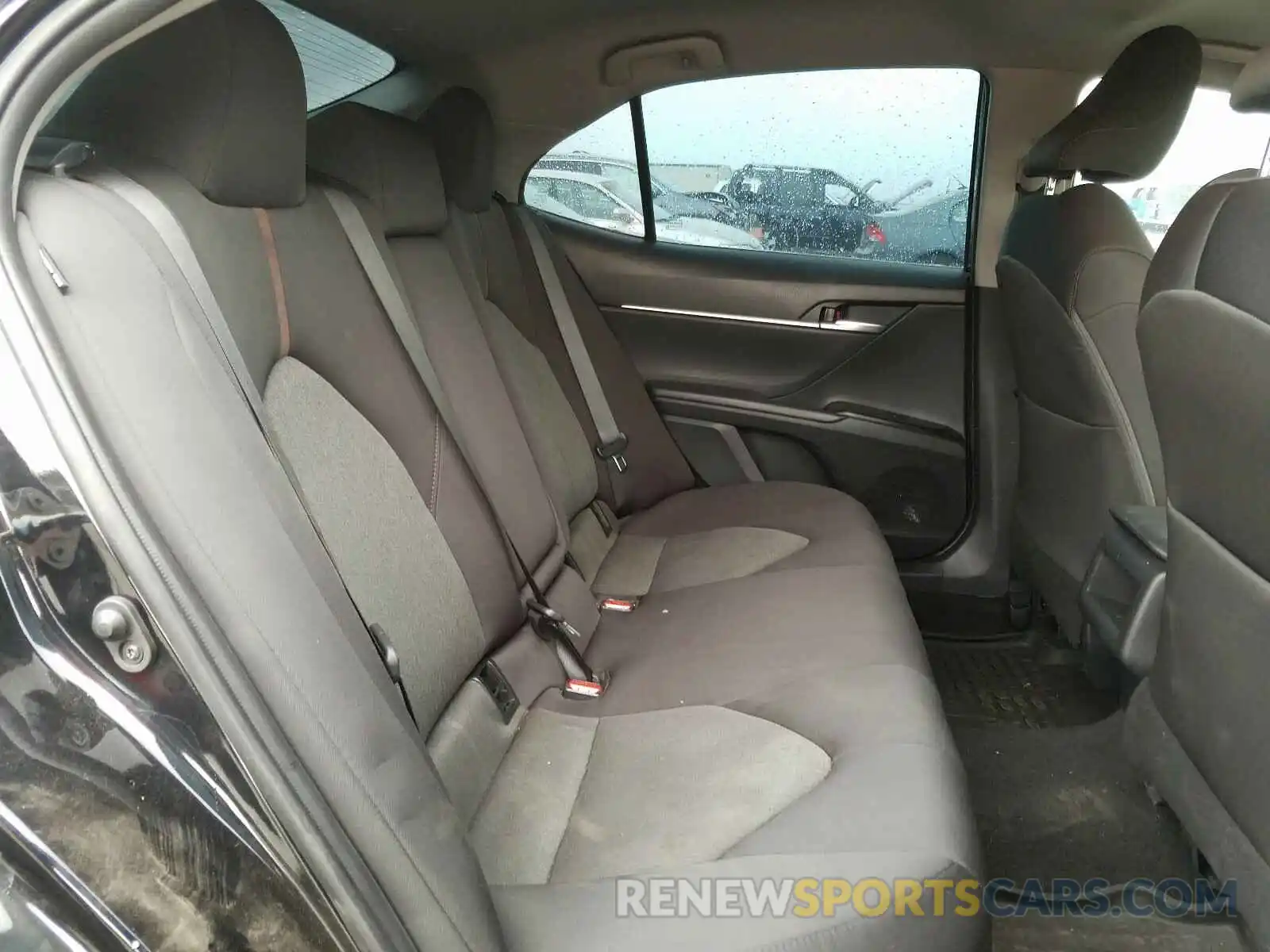 6 Photograph of a damaged car 4T1B31HK9KU007886 TOYOTA CAMRY 2019