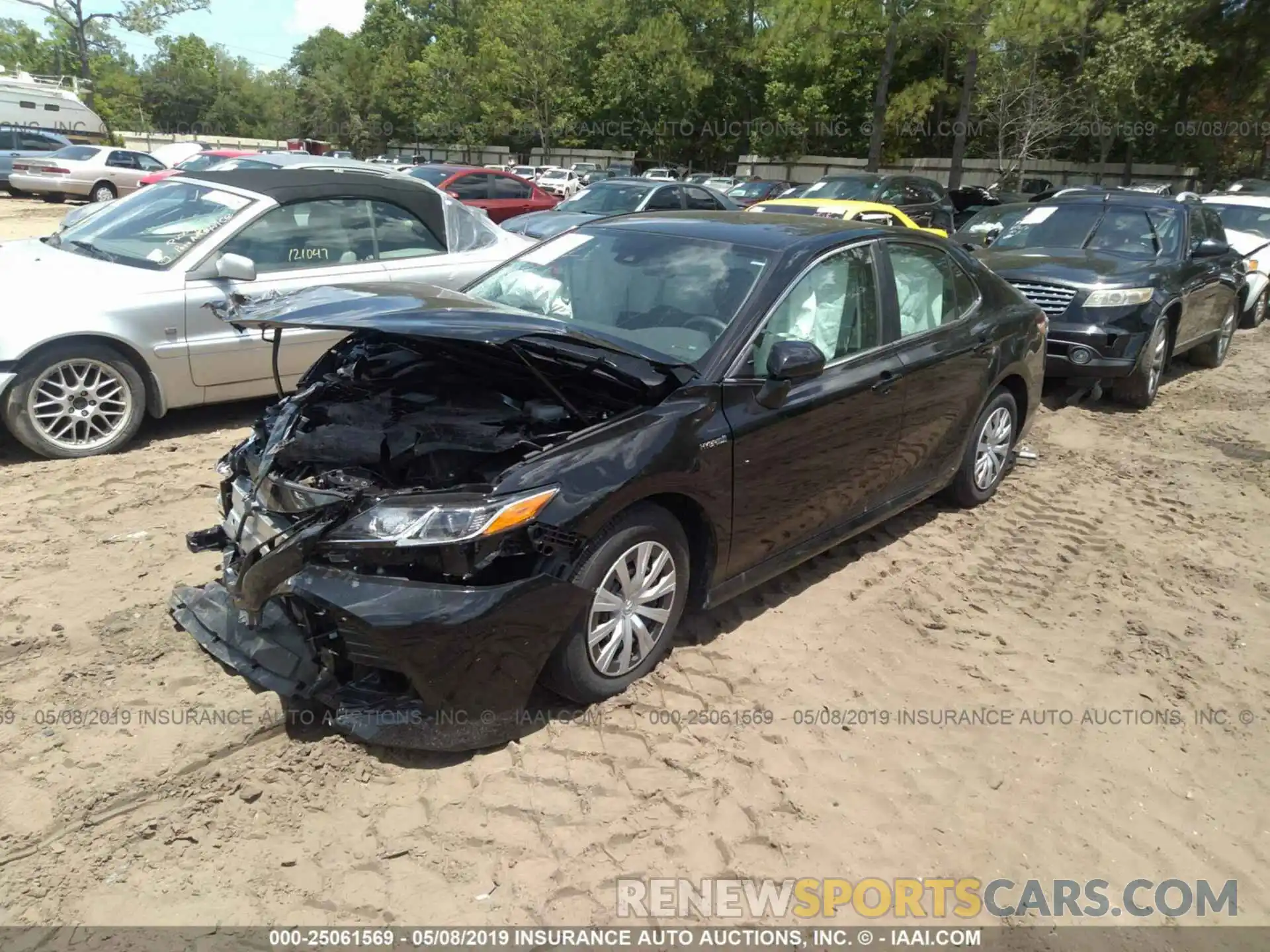 2 Photograph of a damaged car 4T1B31HK9KU509443 TOYOTA CAMRY 2019