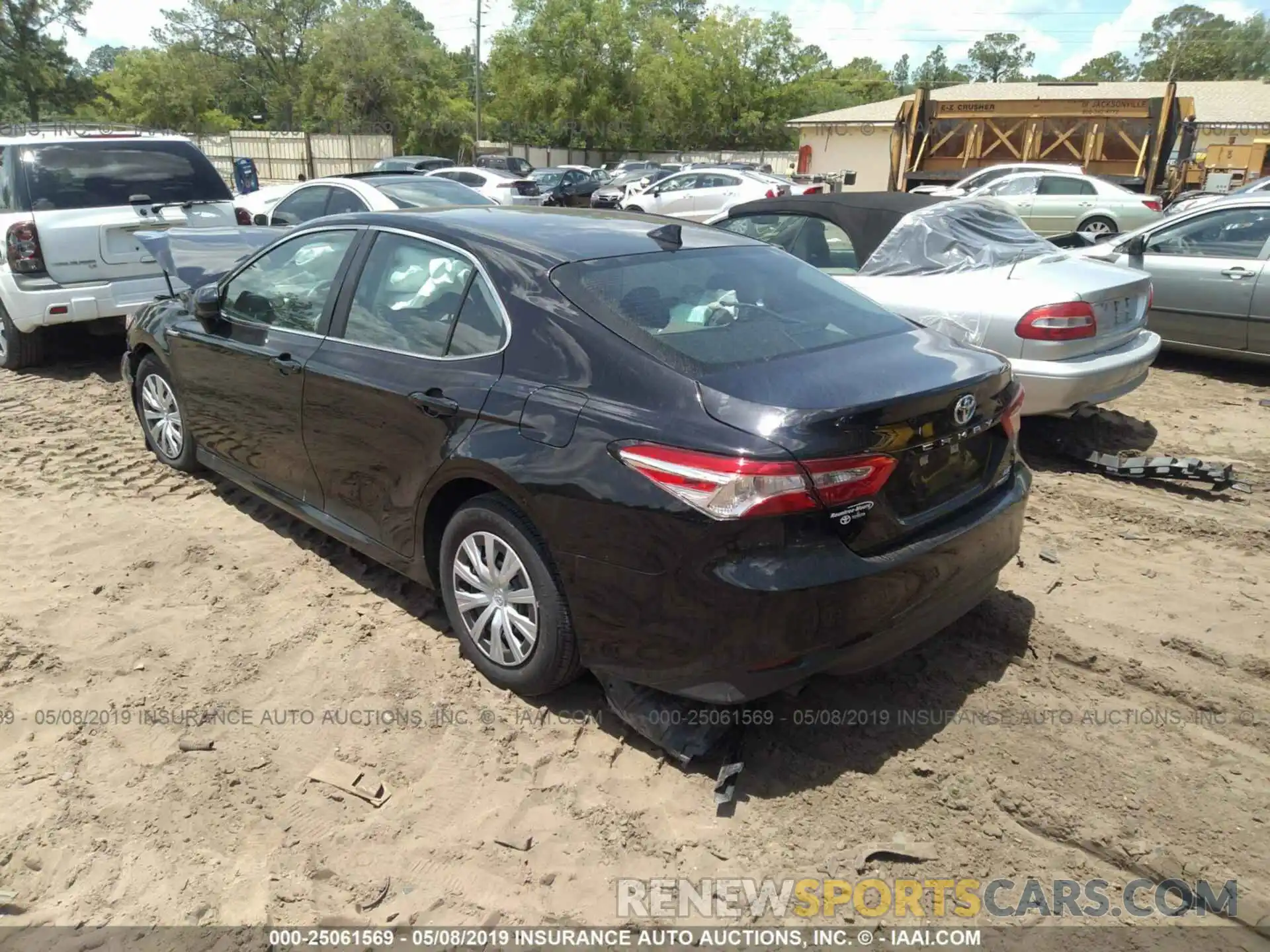 3 Photograph of a damaged car 4T1B31HK9KU509443 TOYOTA CAMRY 2019