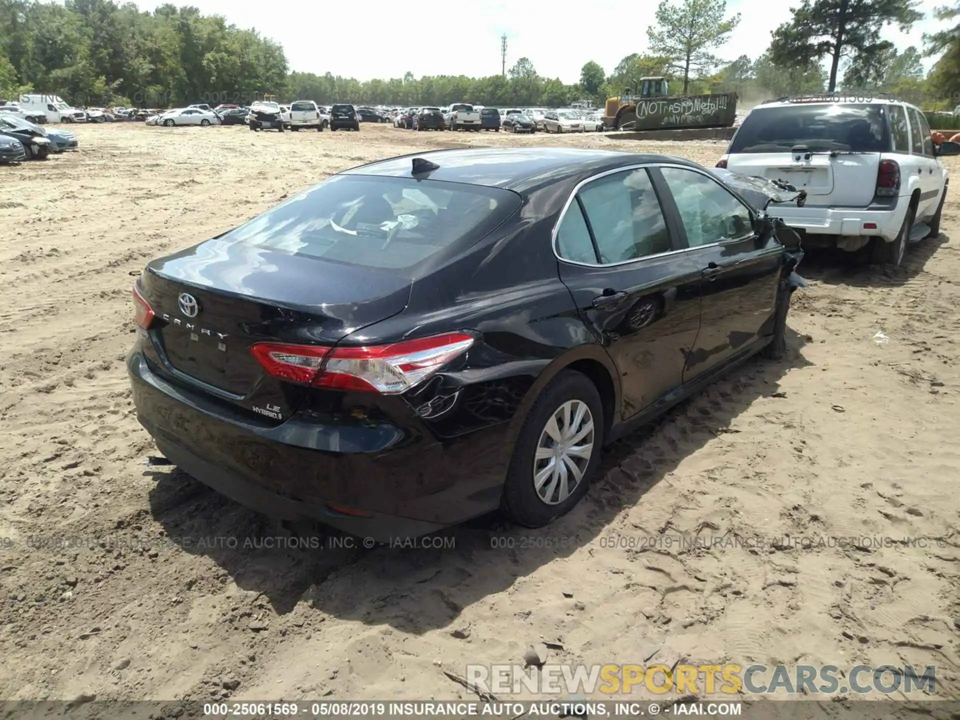 4 Photograph of a damaged car 4T1B31HK9KU509443 TOYOTA CAMRY 2019