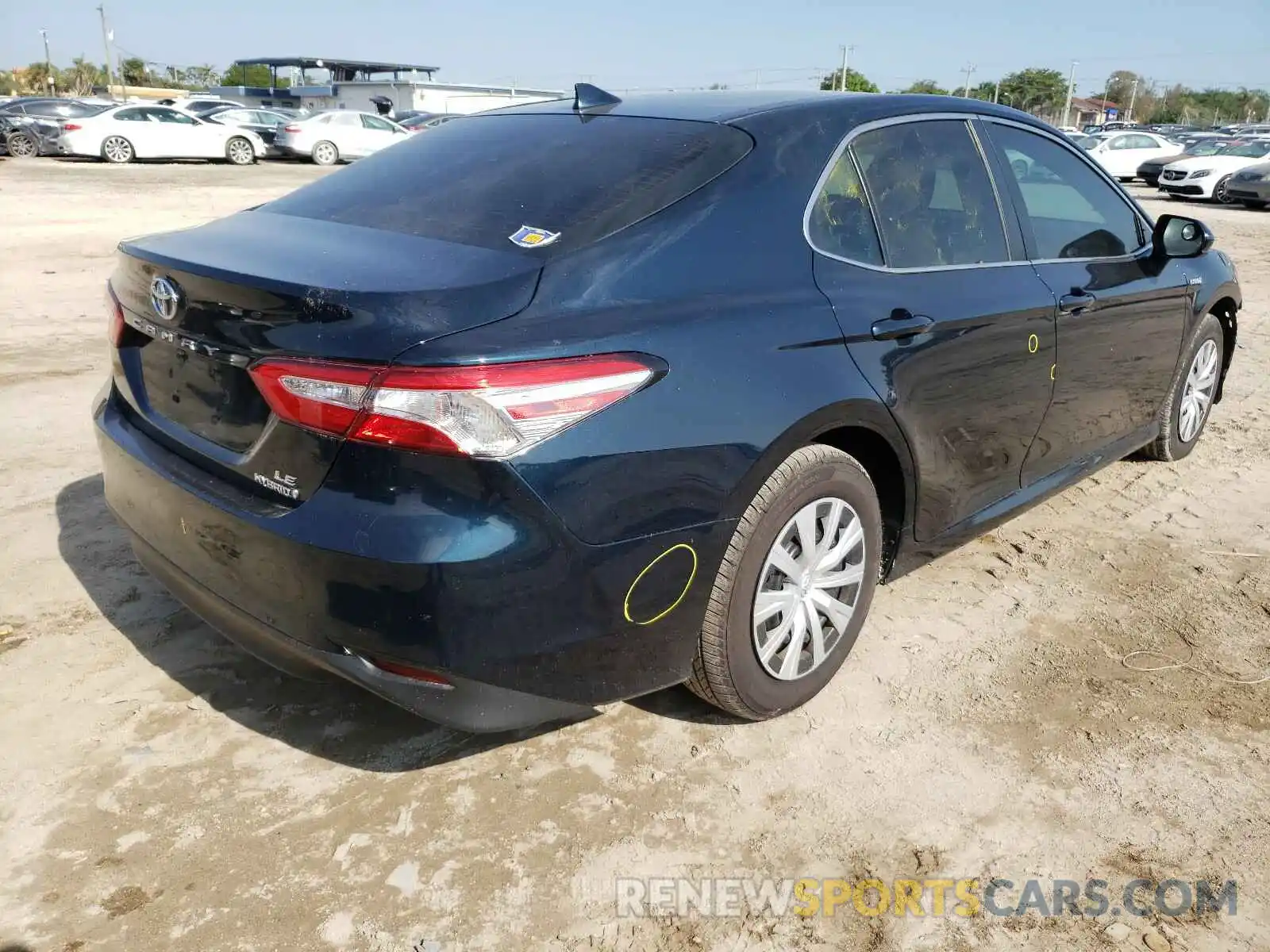 4 Photograph of a damaged car 4T1B31HK9KU510995 TOYOTA CAMRY 2019