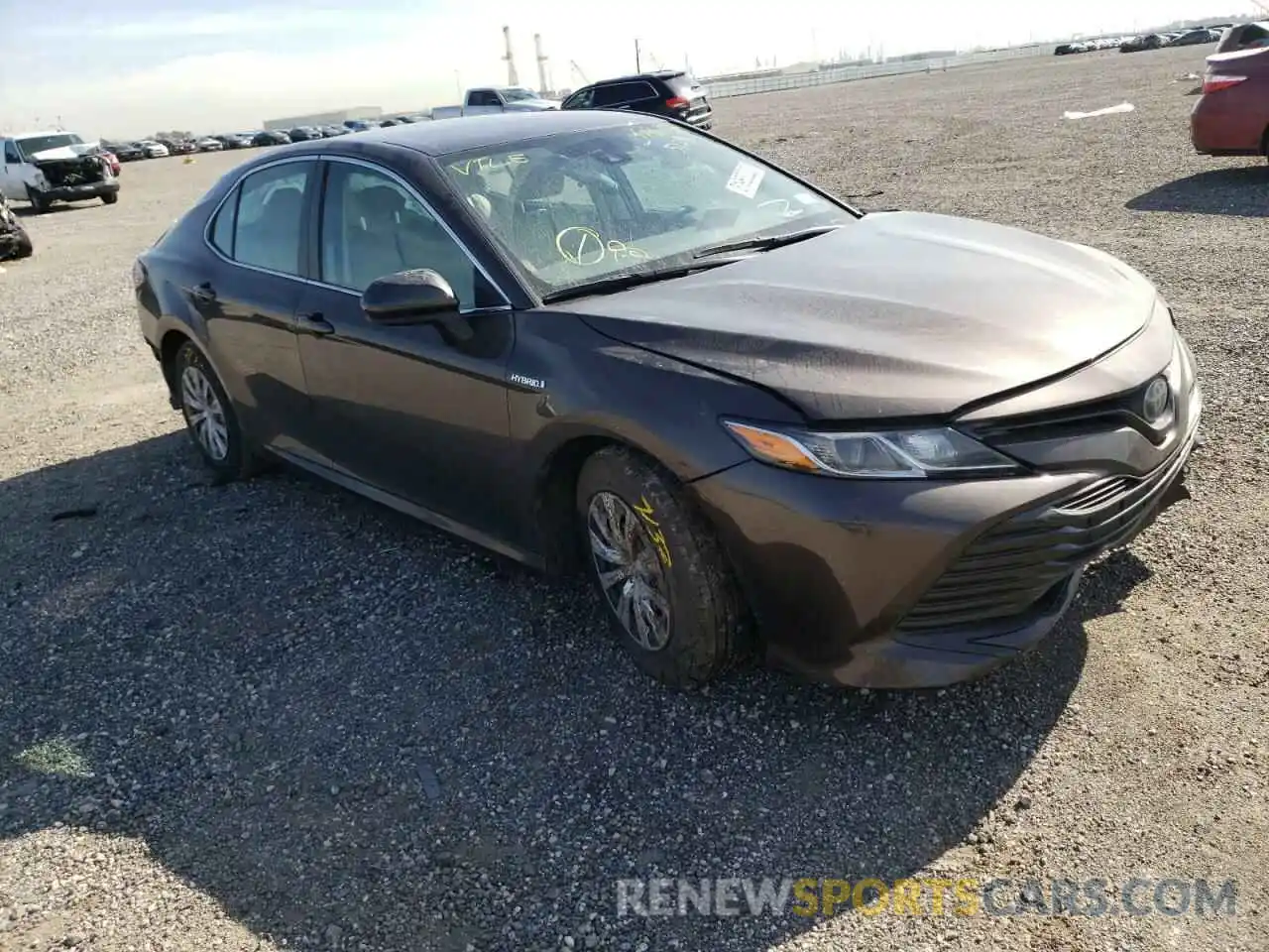 1 Photograph of a damaged car 4T1B31HK9KU512987 TOYOTA CAMRY 2019