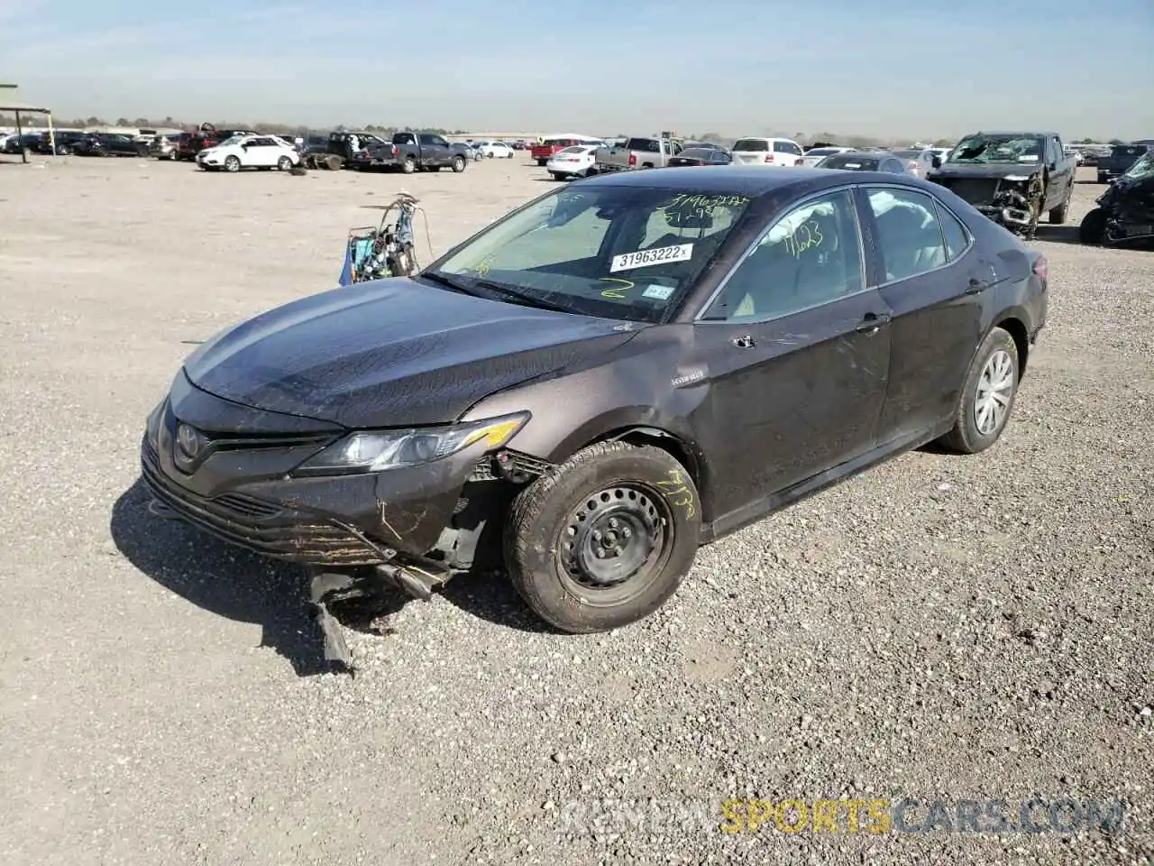 2 Photograph of a damaged car 4T1B31HK9KU512987 TOYOTA CAMRY 2019