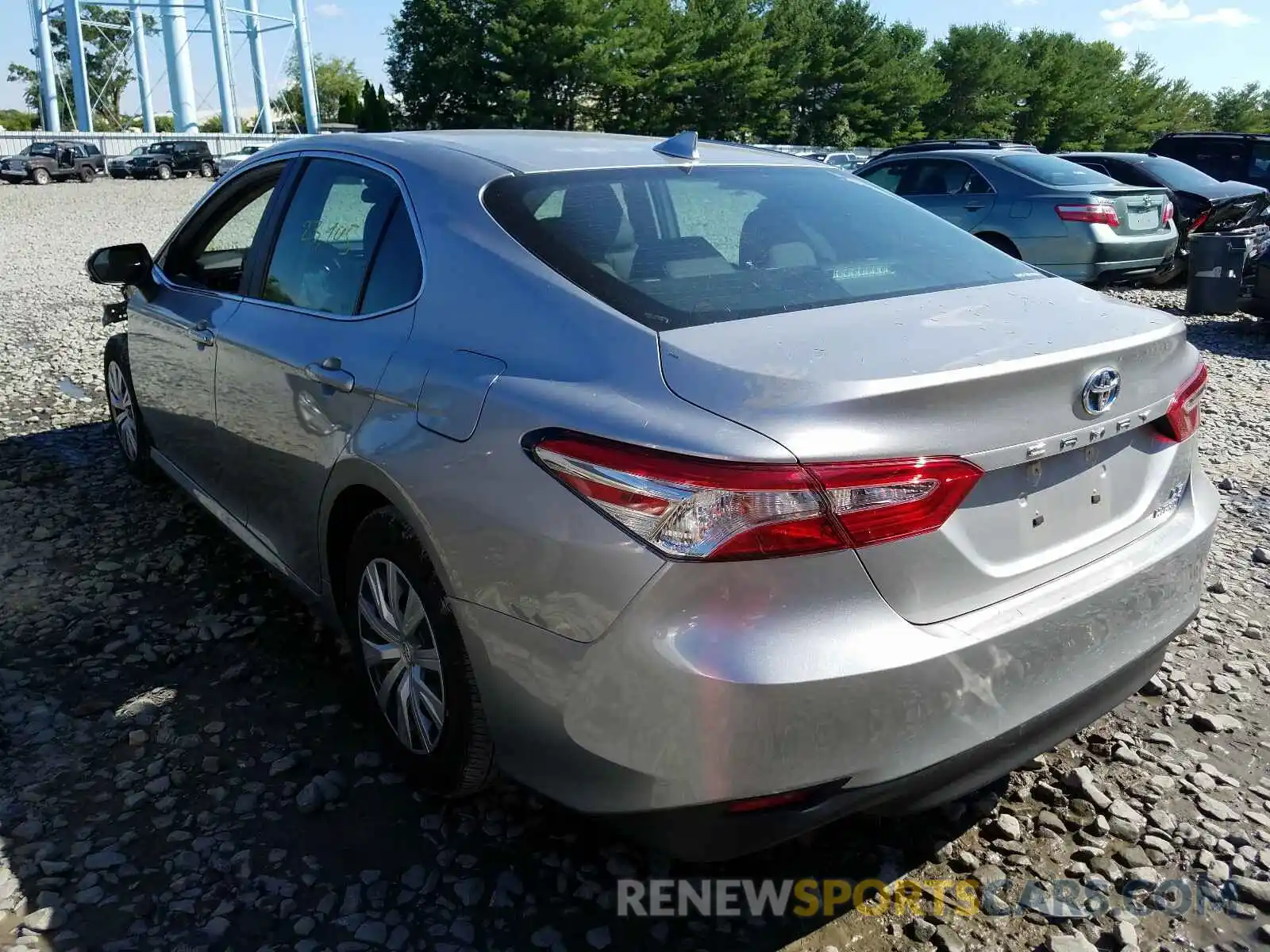 3 Photograph of a damaged car 4T1B31HKXKU005595 TOYOTA CAMRY 2019