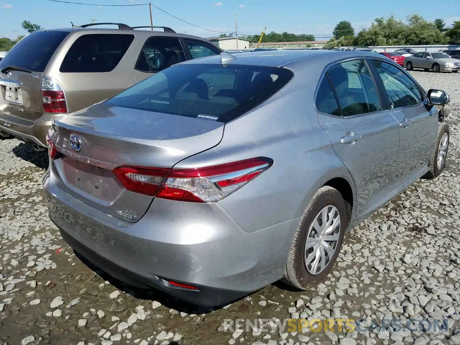 4 Photograph of a damaged car 4T1B31HKXKU005595 TOYOTA CAMRY 2019