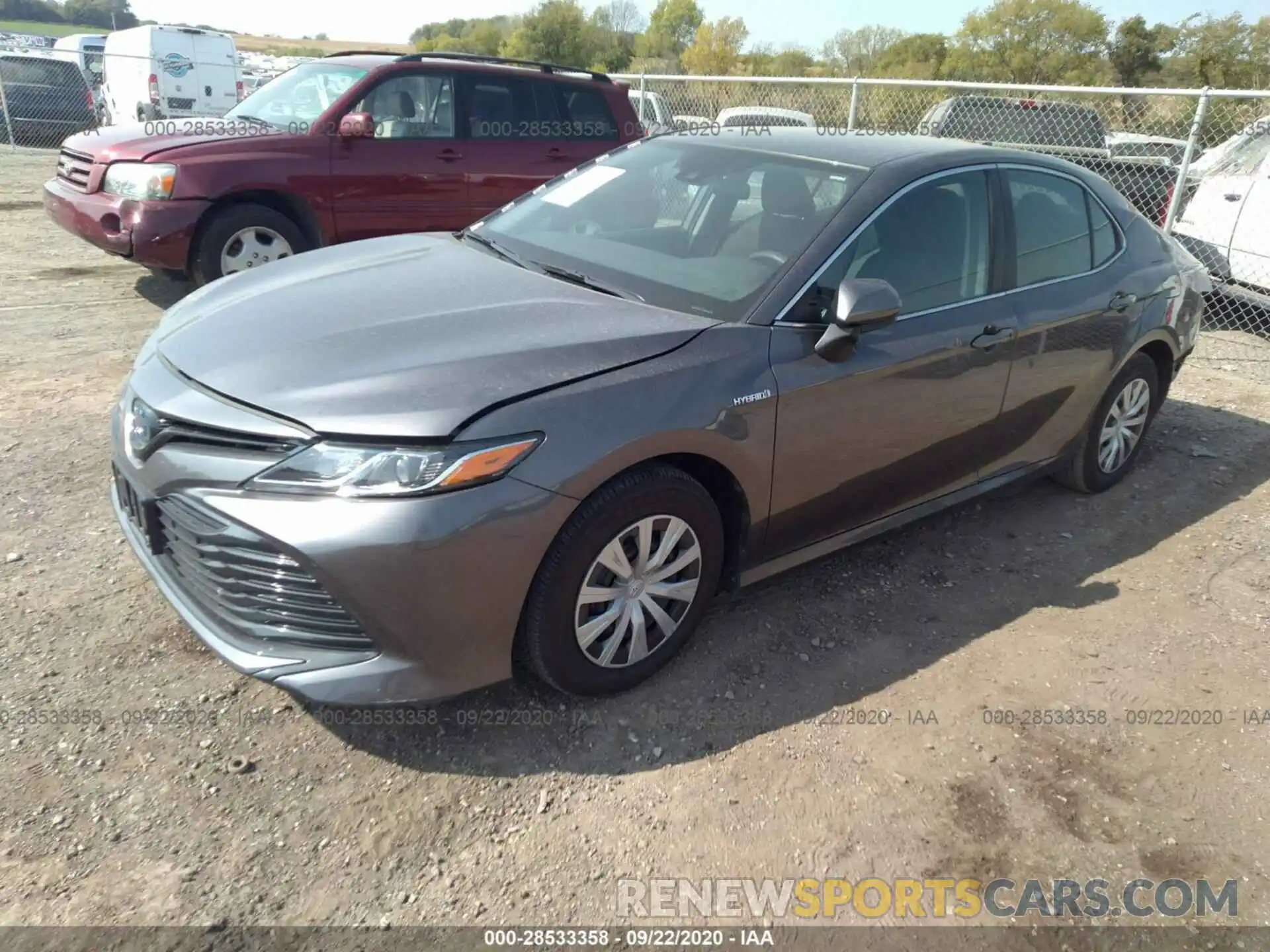 2 Photograph of a damaged car 4T1B31HKXKU005886 TOYOTA CAMRY 2019