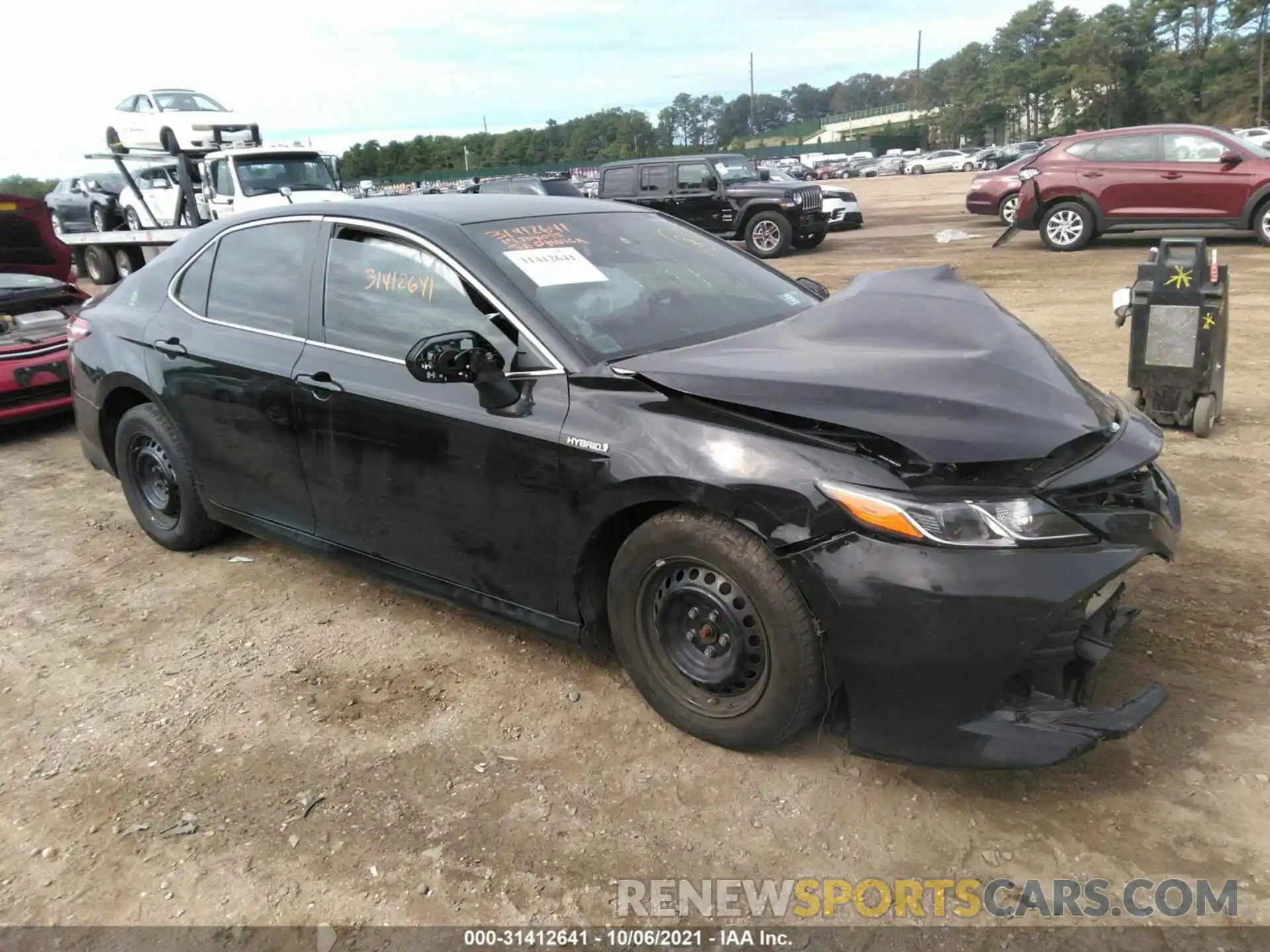 1 Photograph of a damaged car 4T1B31HKXKU005905 TOYOTA CAMRY 2019